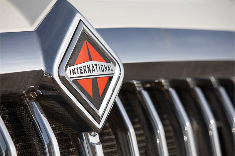 New International Truck Grill from Lakeside International Trucks
