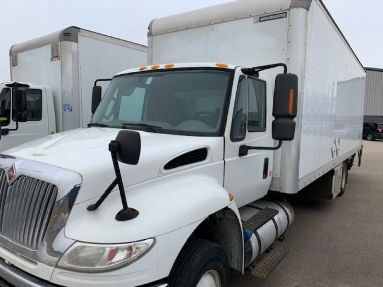 Home Lakeside International Trucks