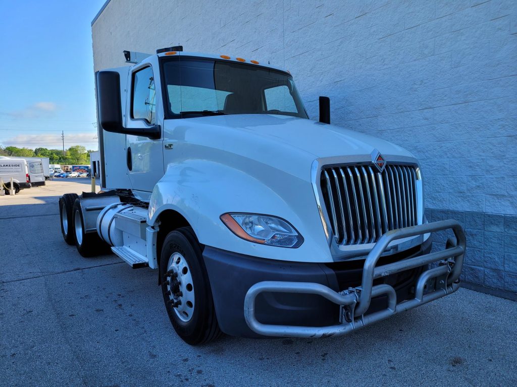 Home Lakeside International Trucks