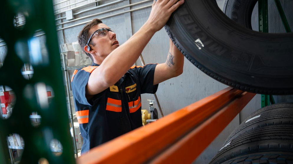 TIRE MAINTENANCE - JANESVILLE, MADISON, MILWAUKEE, MONROE, RACINE, ROCKFORD, SHEBOYGAN, WEST BEND