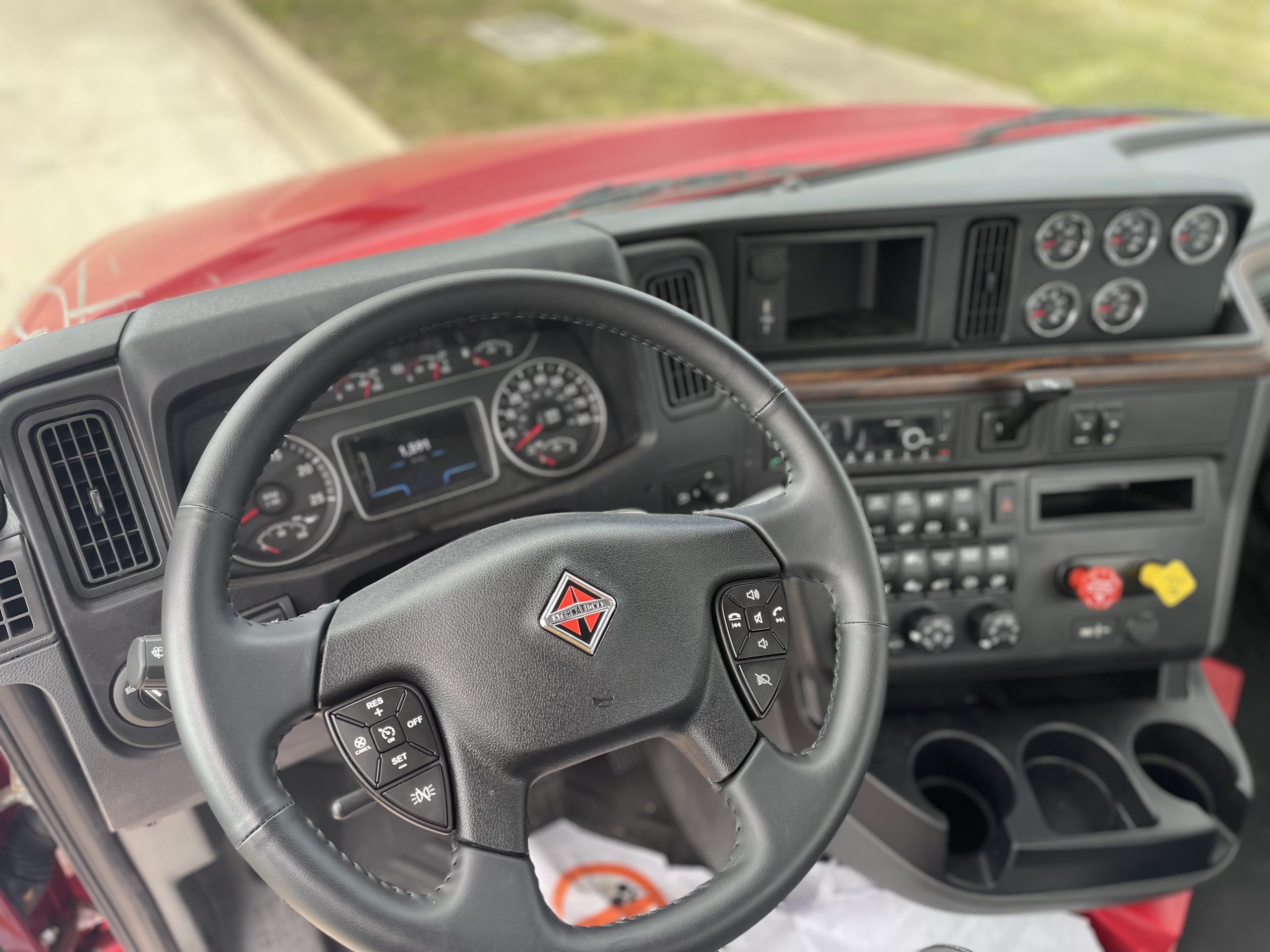 2025 INTERNATIONAL LT625 13968X-08 2025 INTERNATIONAL LT625 13968X-08