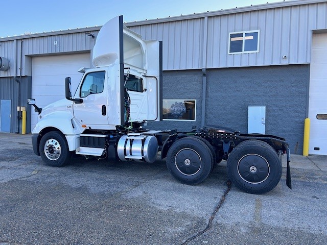 2025 INTERNATIONAL LT625 2025 INTERNATIONAL LT625 - image 6 of 6