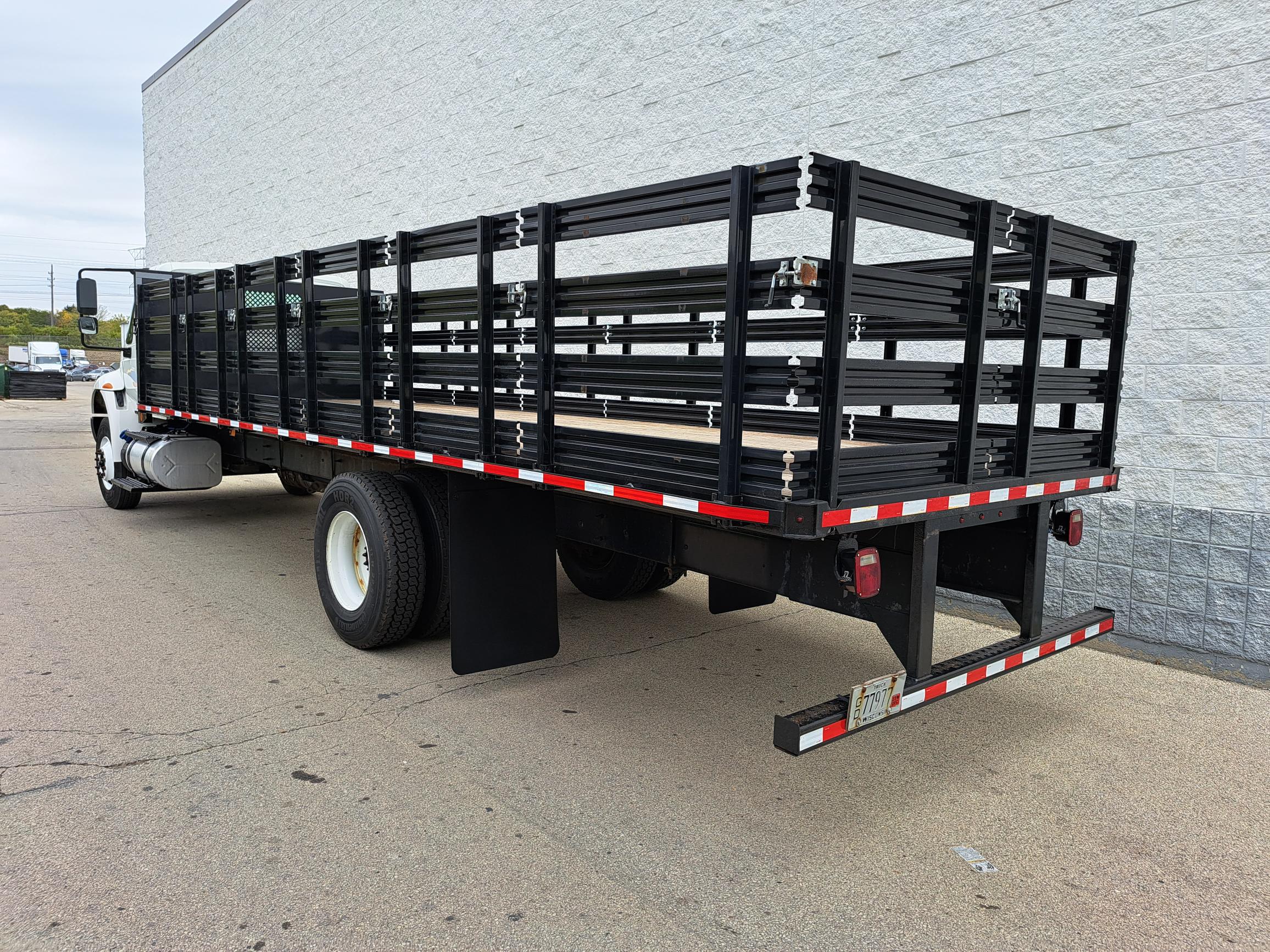 2018 INTERNATIONAL 4300 UT17943-04 2018 INTERNATIONAL 4300 UT17943-04