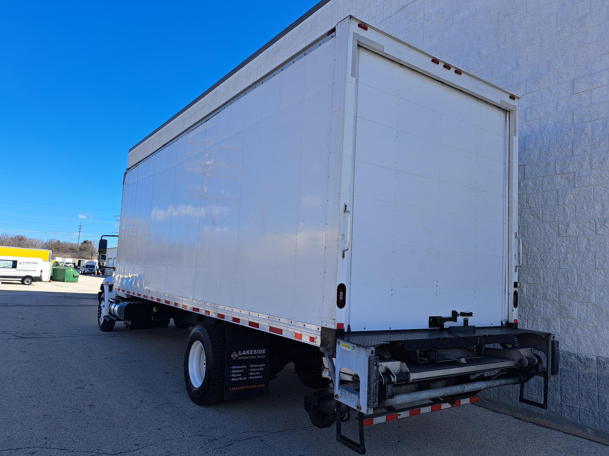 2017 INTERNATIONAL 4300 UT17986-04 2017 INTERNATIONAL 4300 UT17986-04