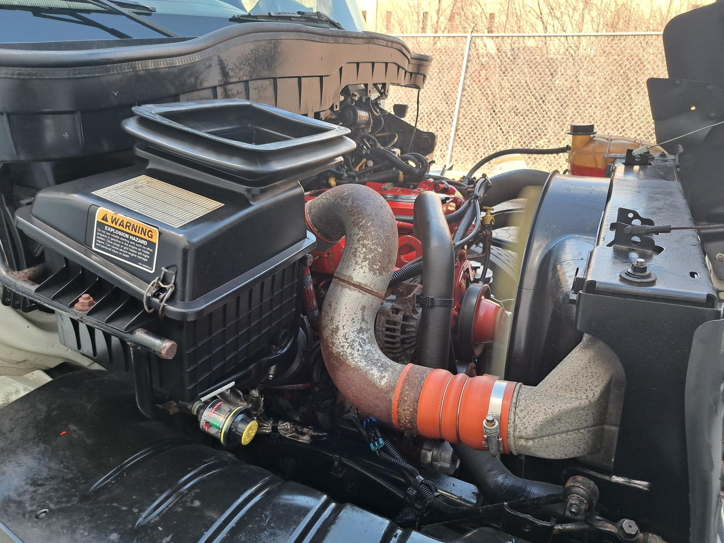 2017 INTERNATIONAL 4300 UT17986-15 2017 INTERNATIONAL 4300 UT17986-15