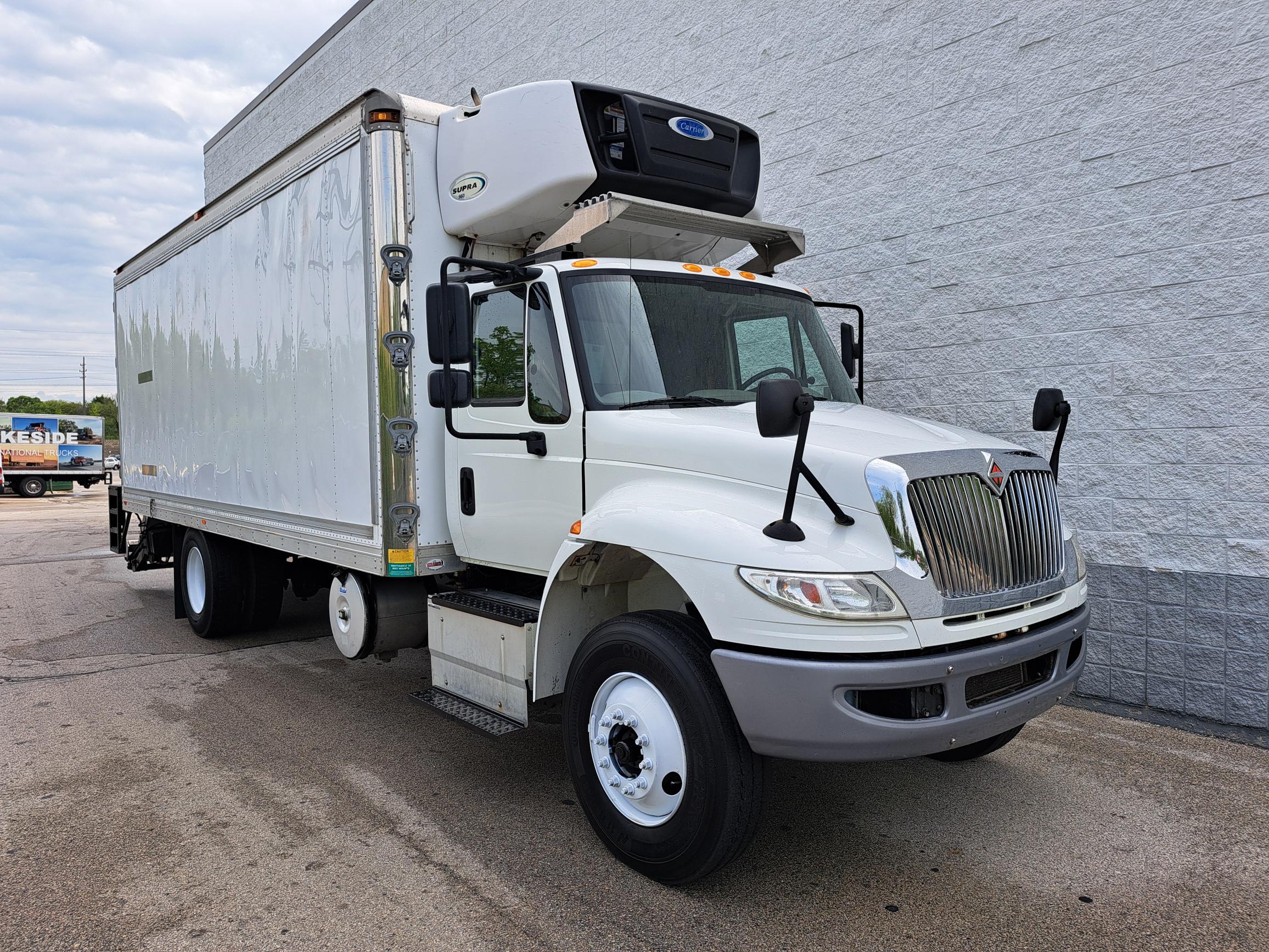 2016 INTERNATIONAL 4300 UT18007-01 2016 INTERNATIONAL 4300 UT18007-01