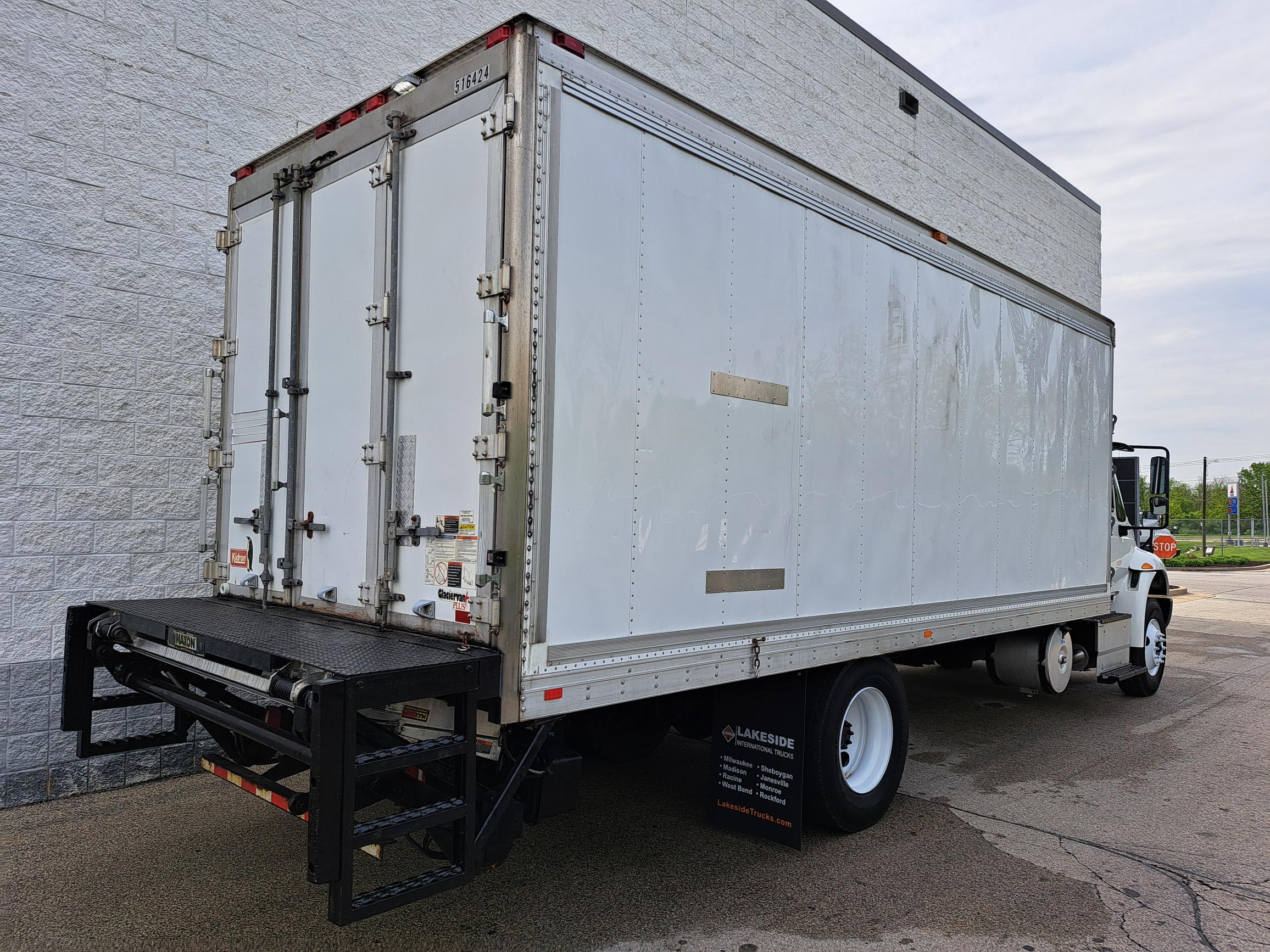 2016 INTERNATIONAL 4300 UT18007-02 2016 INTERNATIONAL 4300 UT18007-02