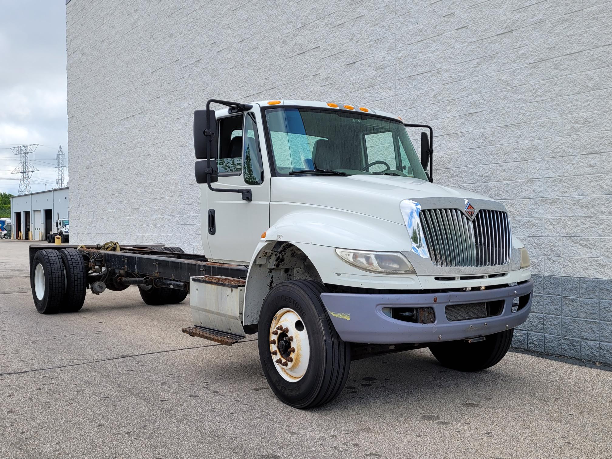 2016 INTERNATIONAL 4300 UT46867-01 2016 INTERNATIONAL 4300 UT46867-01