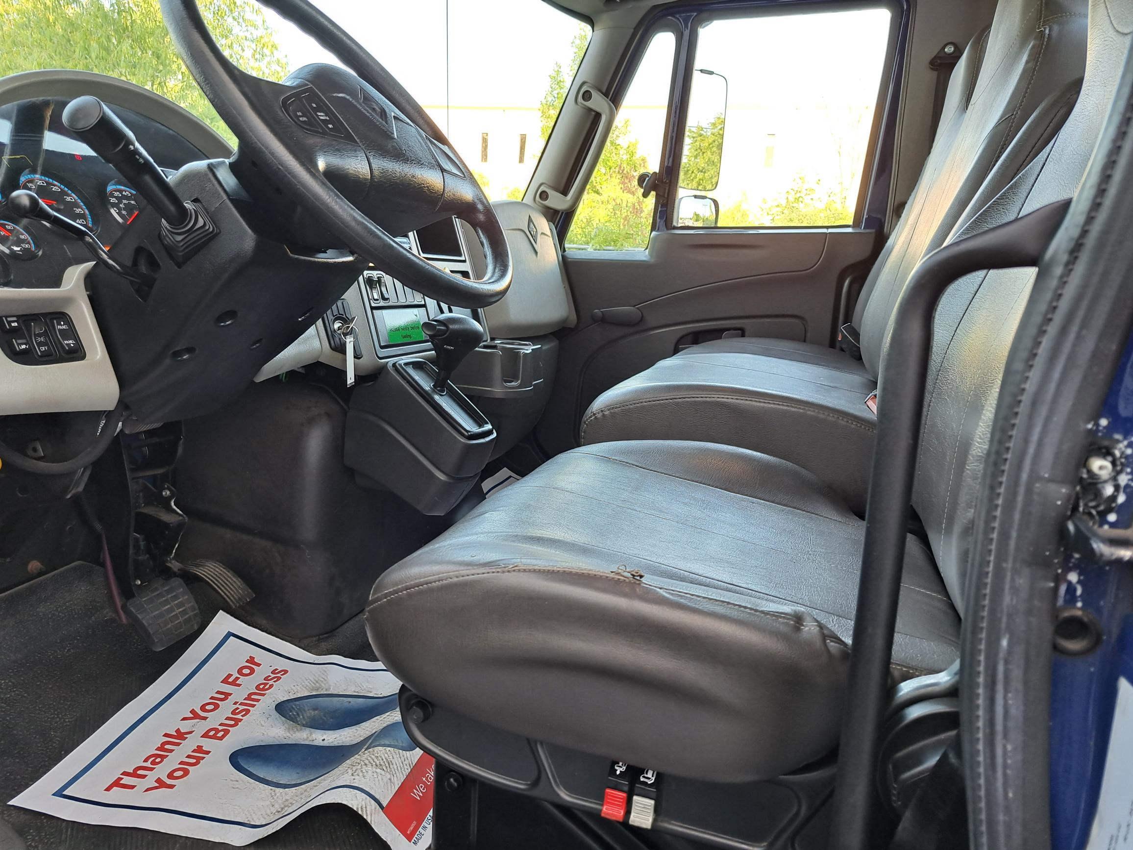 2017 INTERNATIONAL 4300 UT46908-09 2017 INTERNATIONAL 4300 UT46908-09