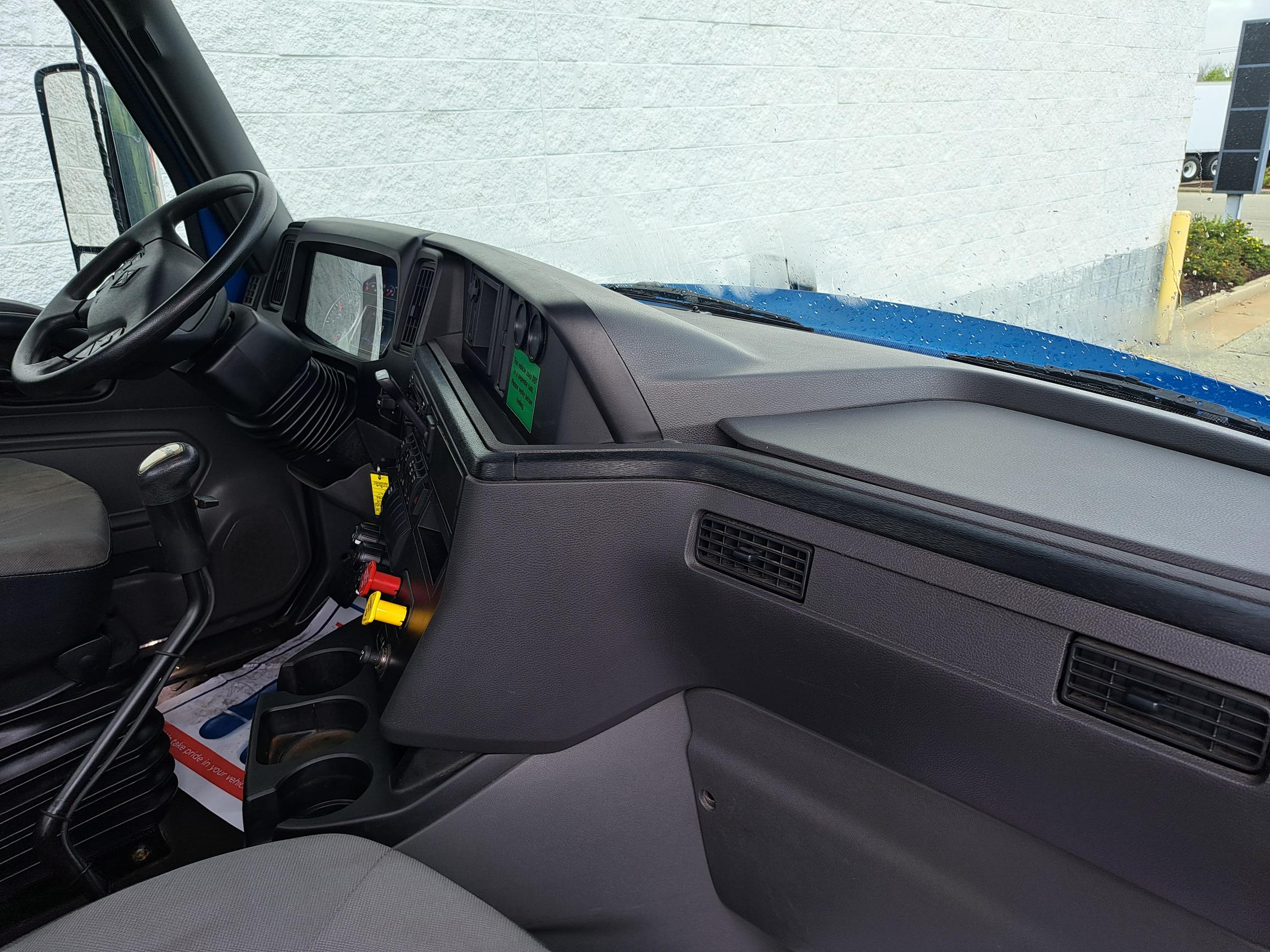 2019 INTERNATIONAL LT625 UT46943-12 2019 INTERNATIONAL LT625 UT46943-12