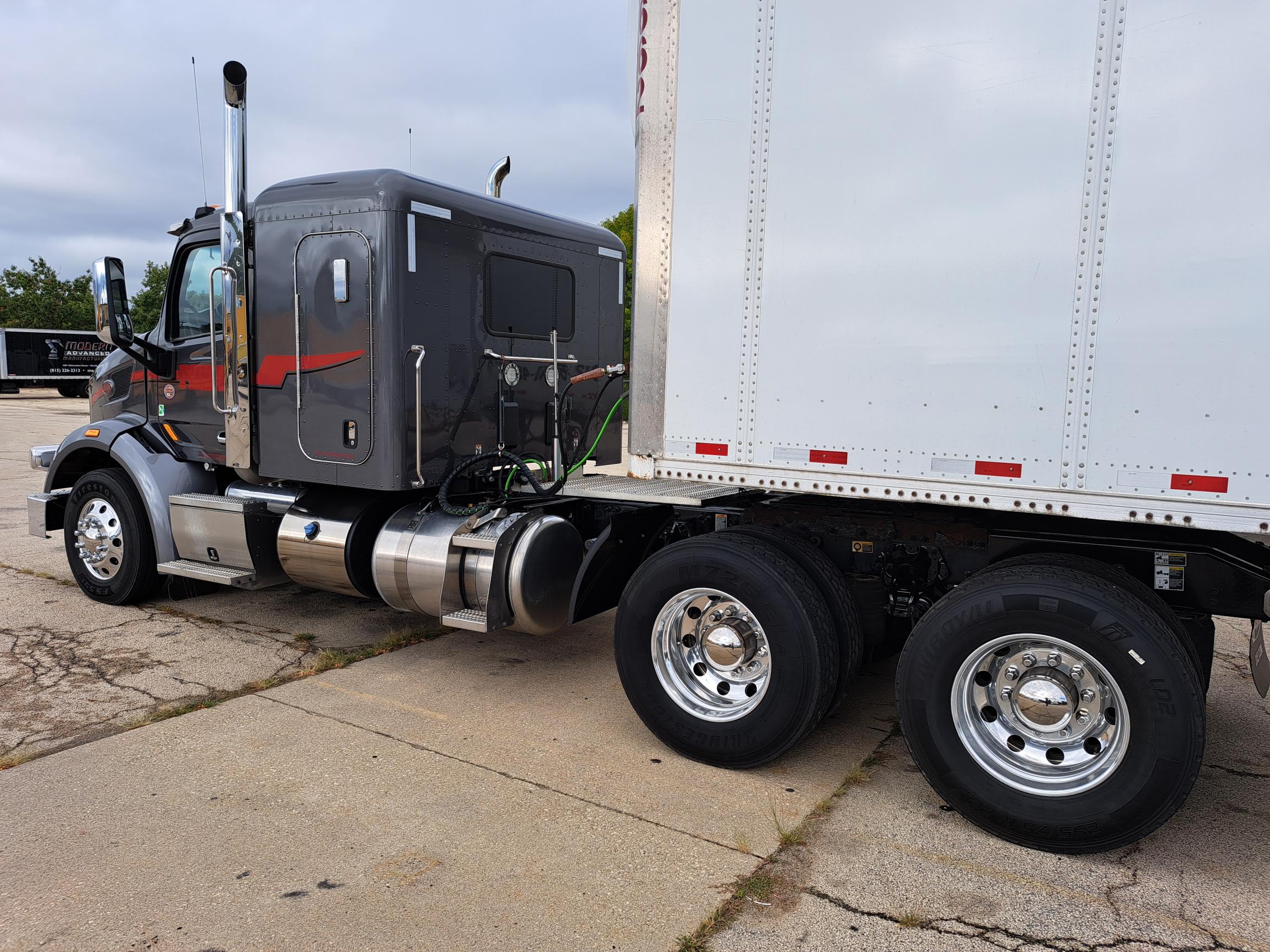 2019 Peterbilt 567 UTC1379-06 2019 Peterbilt 567 UTC1379-06