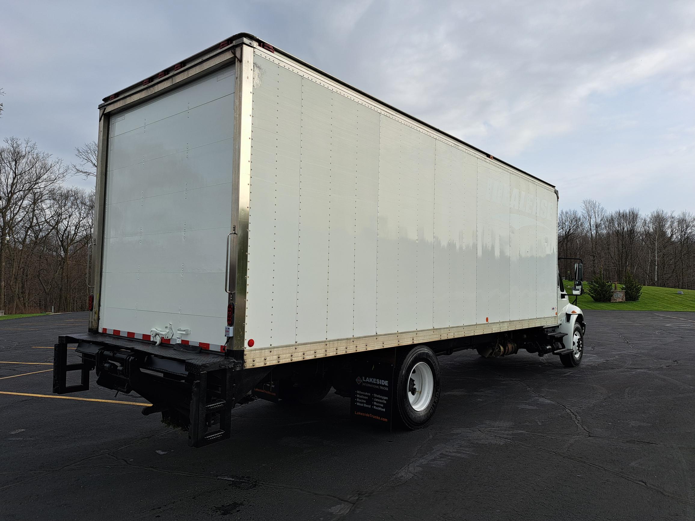 2019 INTERNATIONAL 4300 UT47003-02 2019 INTERNATIONAL 4300 UT47003-02