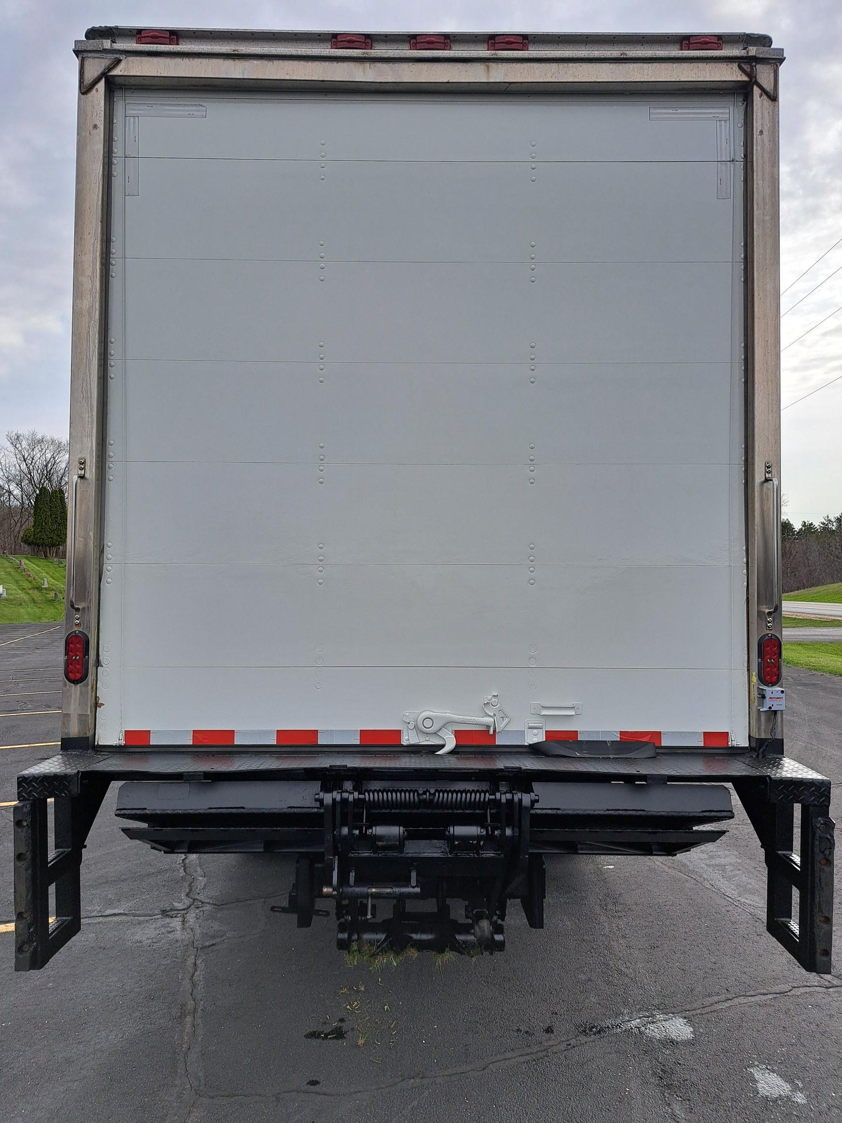 2019 INTERNATIONAL 4300 UT47003-06 2019 INTERNATIONAL 4300 UT47003-06