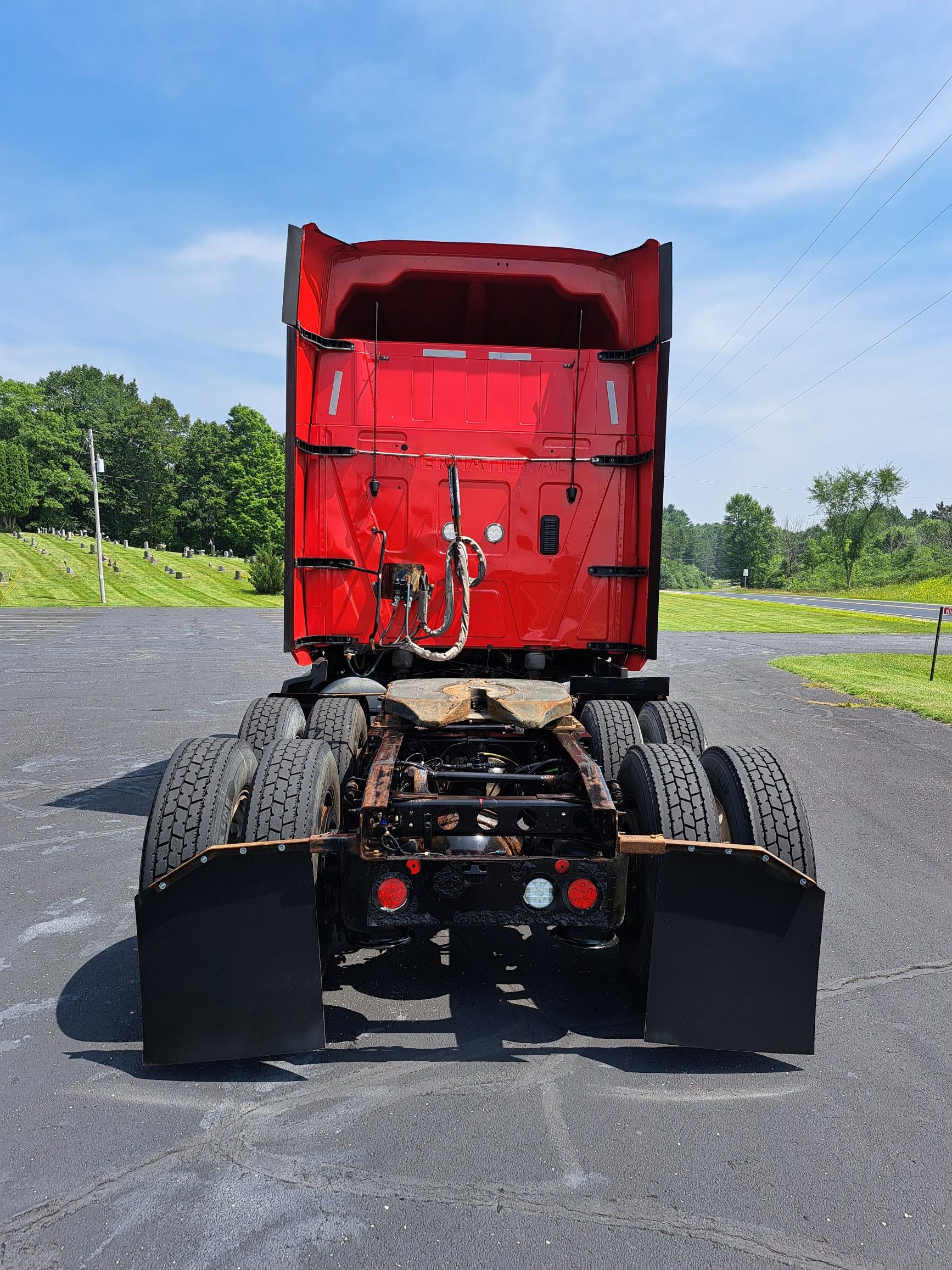 2020 INTERNATIONAL LT625 - image 6 of 6