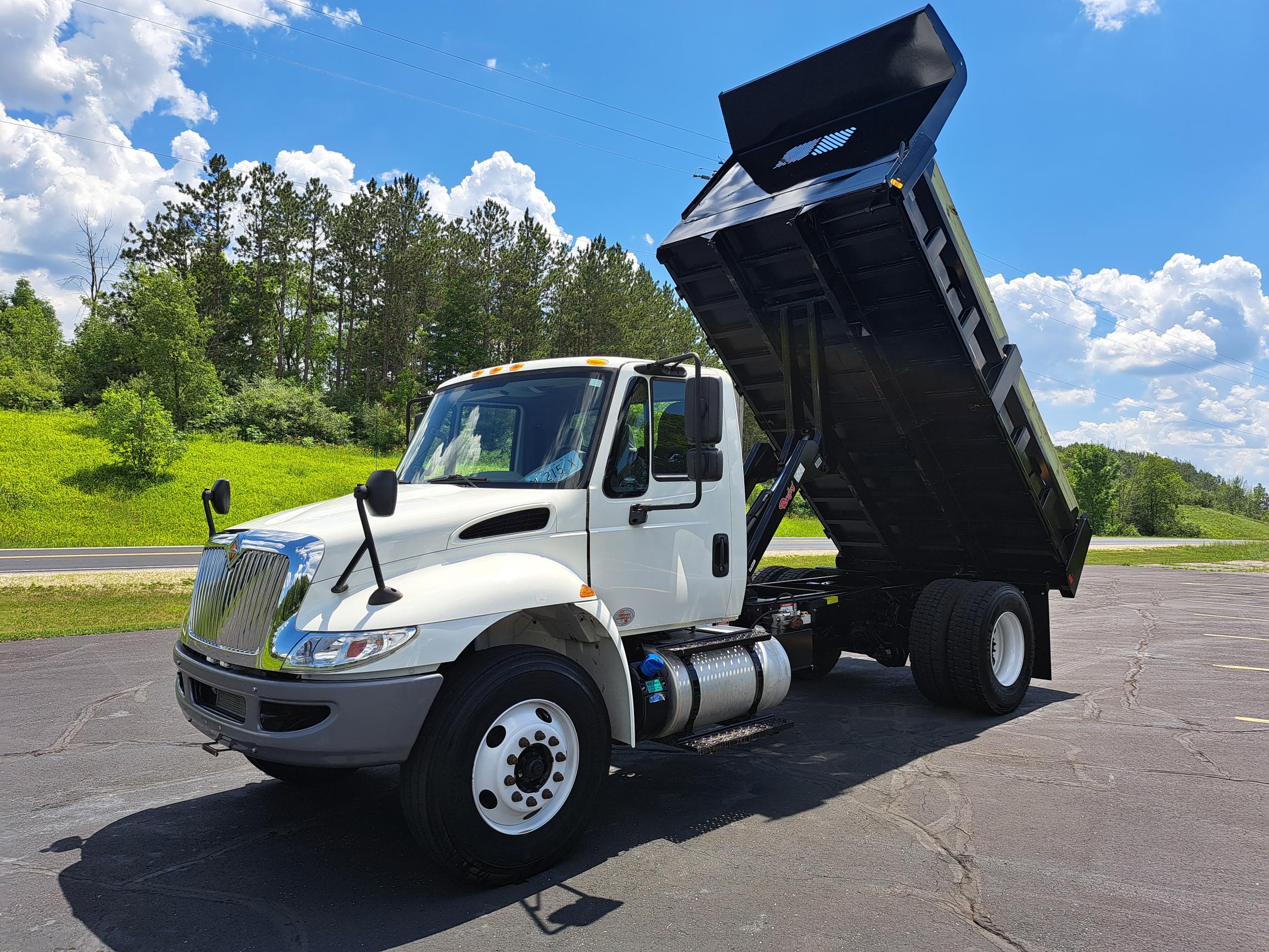 2018 INTERNATIONAL 4300 UT47021-09 2018 INTERNATIONAL 4300 UT47021-09