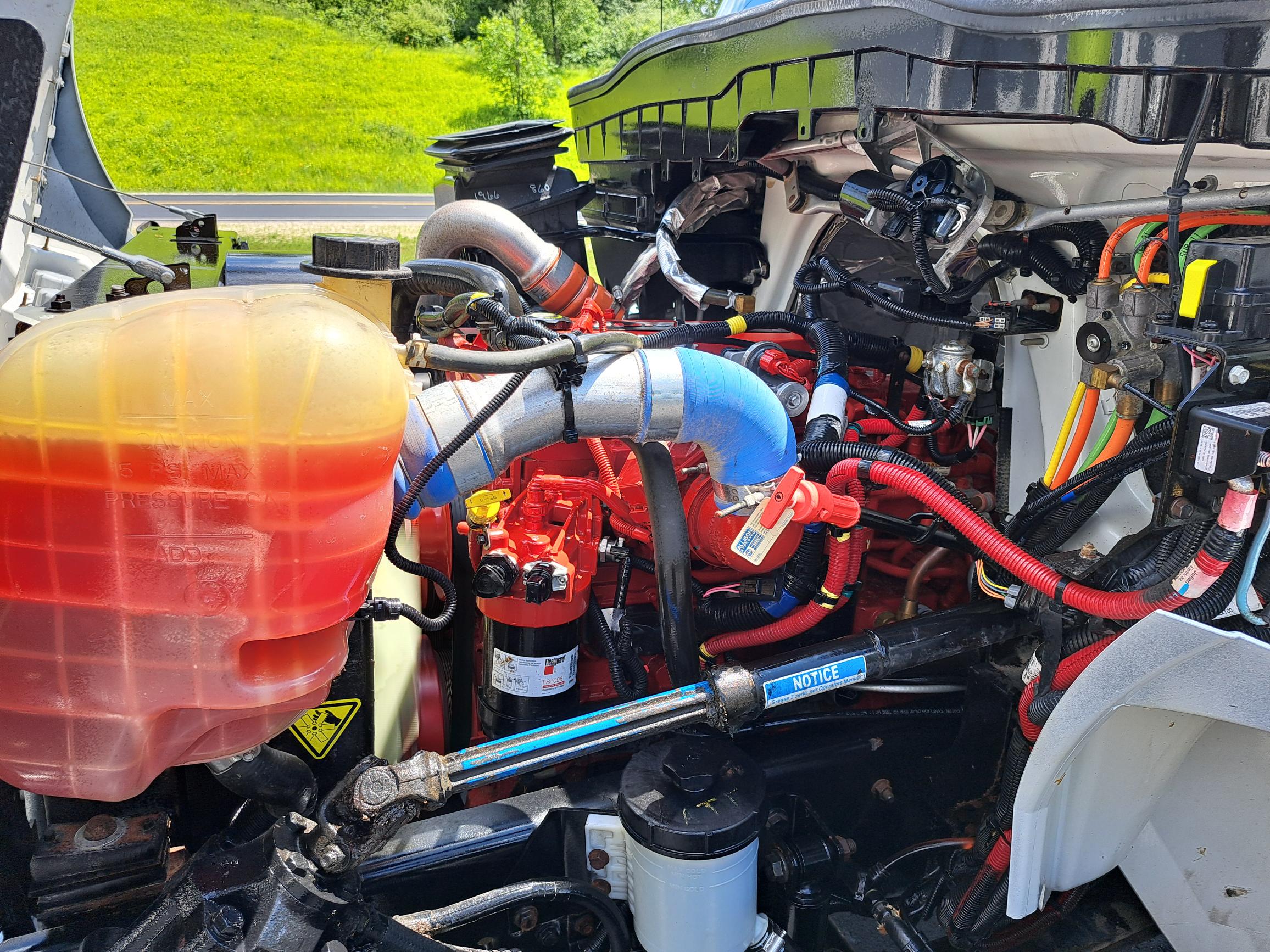 2018 INTERNATIONAL 4300 UT47021-19 2018 INTERNATIONAL 4300 UT47021-19