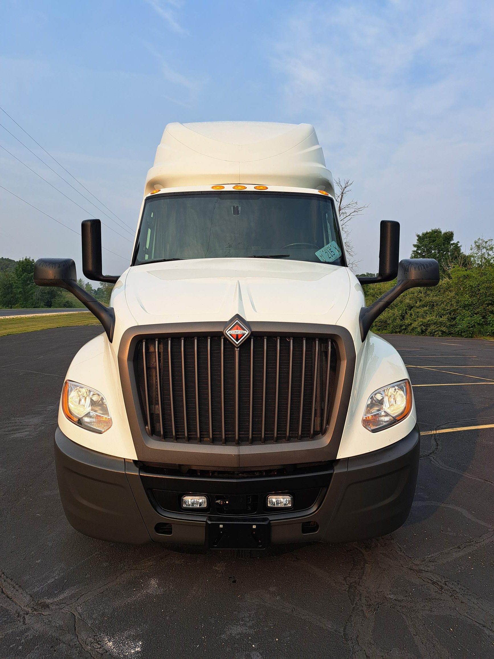 2021 INTERNATIONAL LT625 - image 5 of 6