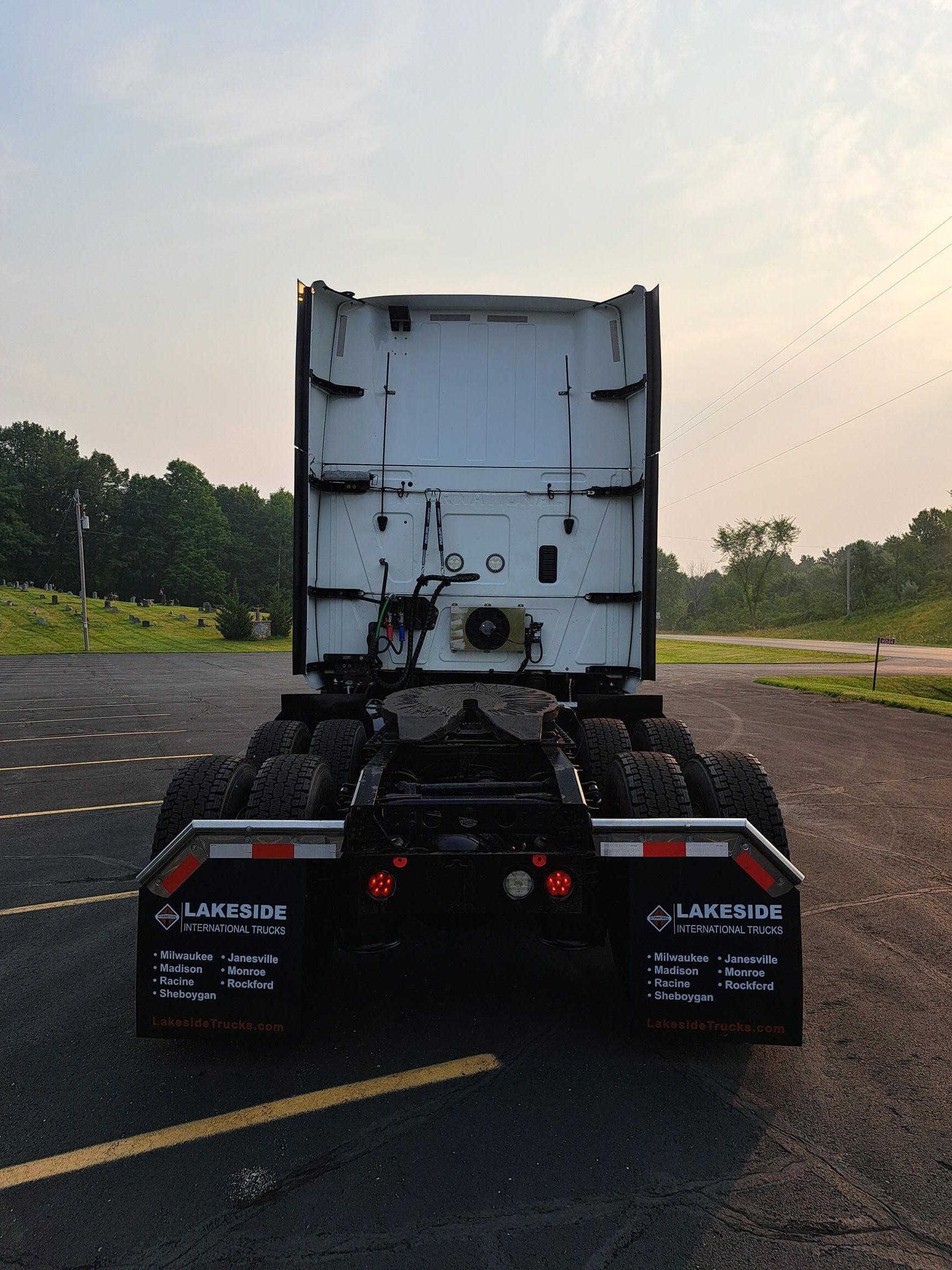 2021 INTERNATIONAL LT625 - image 6 of 6