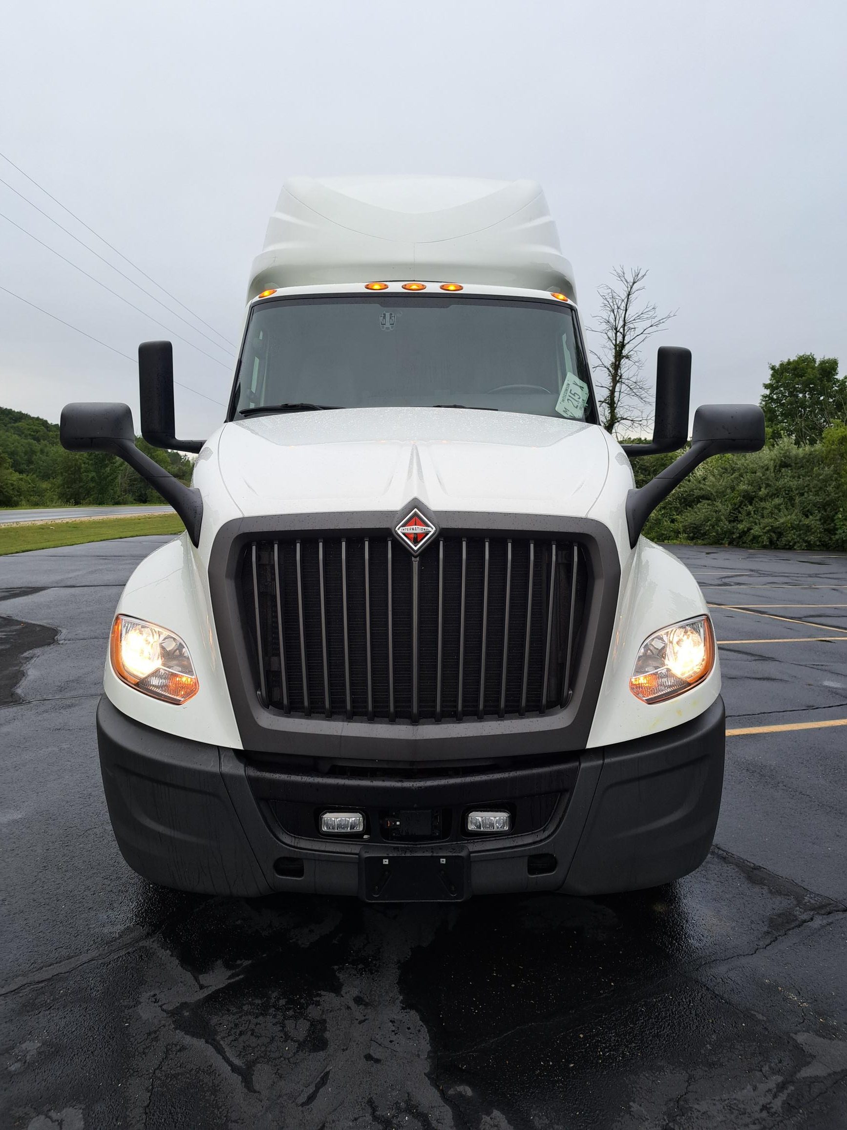 2021 INTERNATIONAL LT625 - image 5 of 6