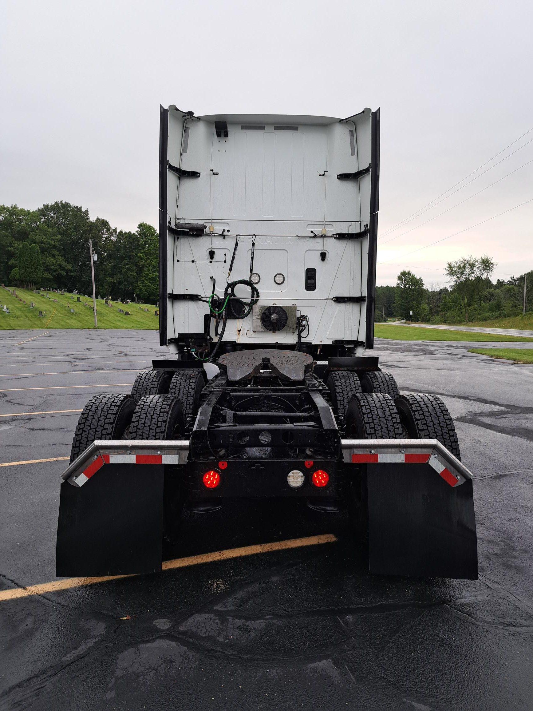 2021 INTERNATIONAL LT625 - image 6 of 6