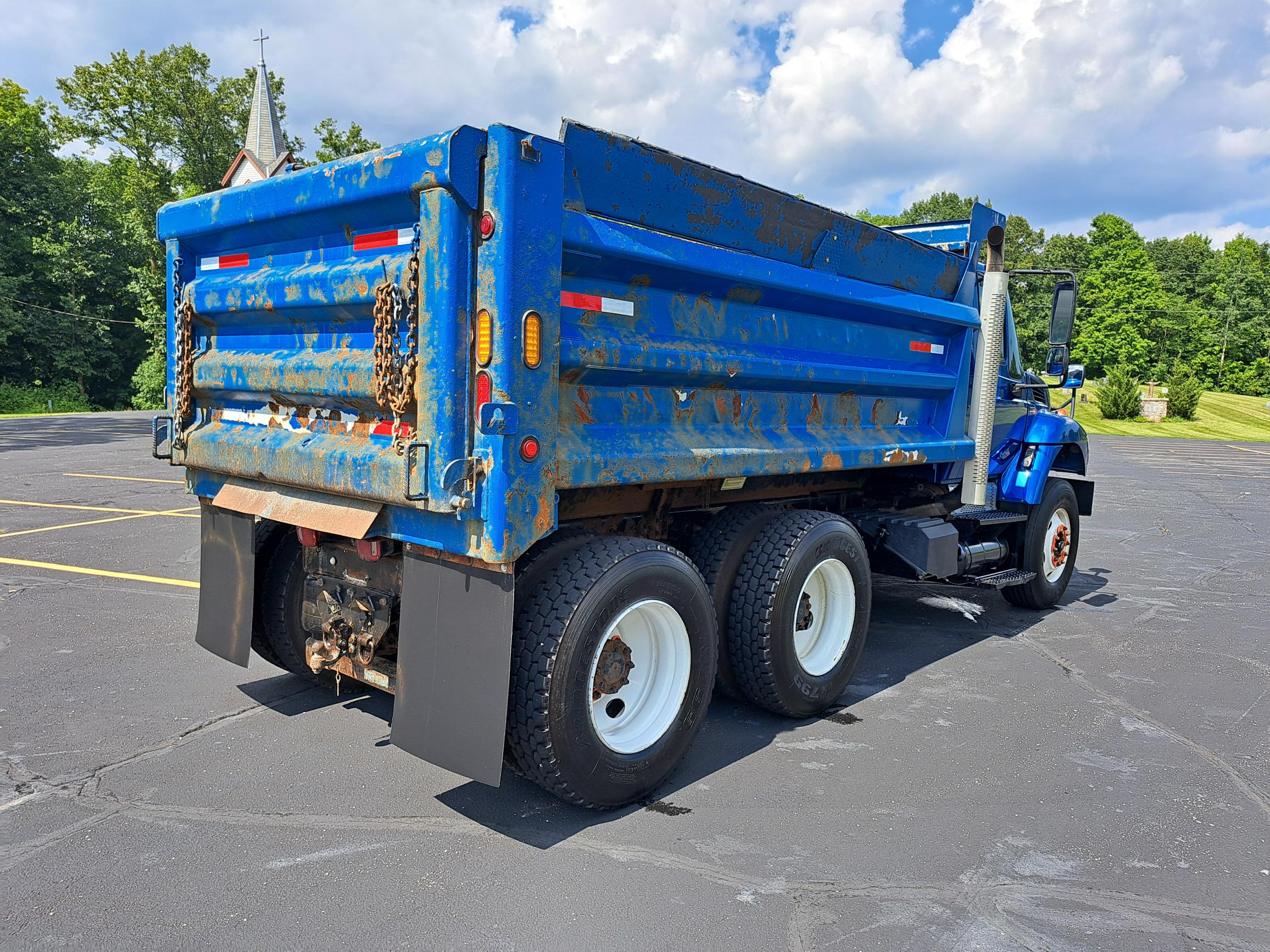 2012 INTERNATIONAL 7400 - image 2 of 6