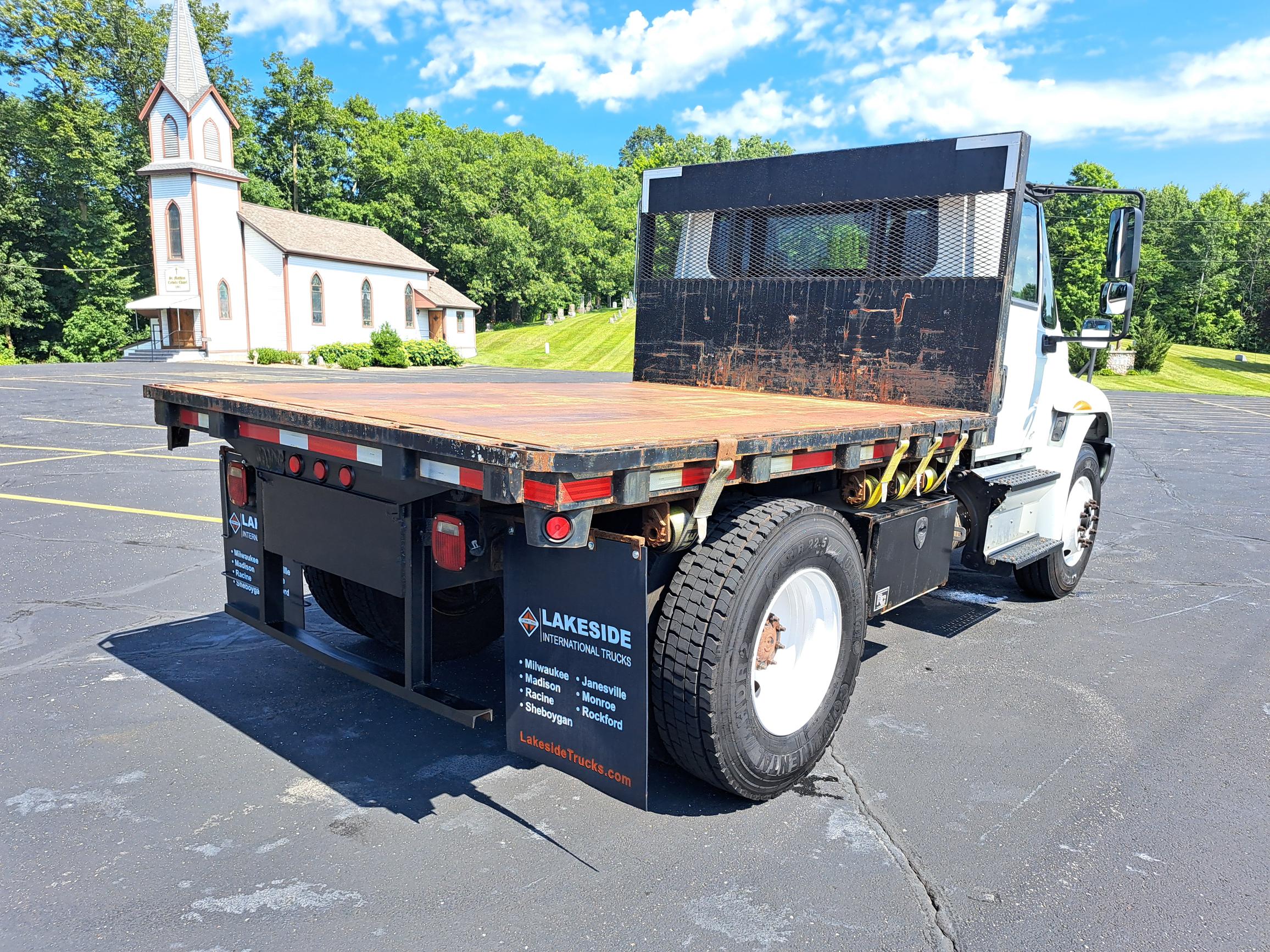 2019 INTERNATIONAL 4300 - image 2 of 6
