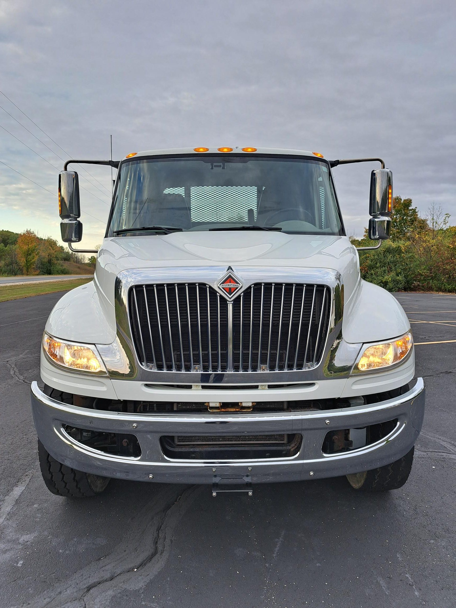 2018 INTERNATIONAL 4400 - image 5 of 6