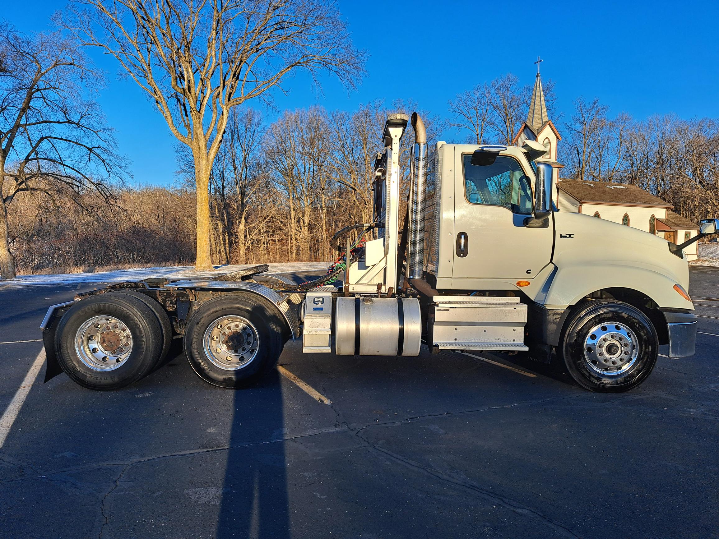 2019 INTERNATIONAL LT625 UT18129-07 2019 INTERNATIONAL LT625 UT18129-07