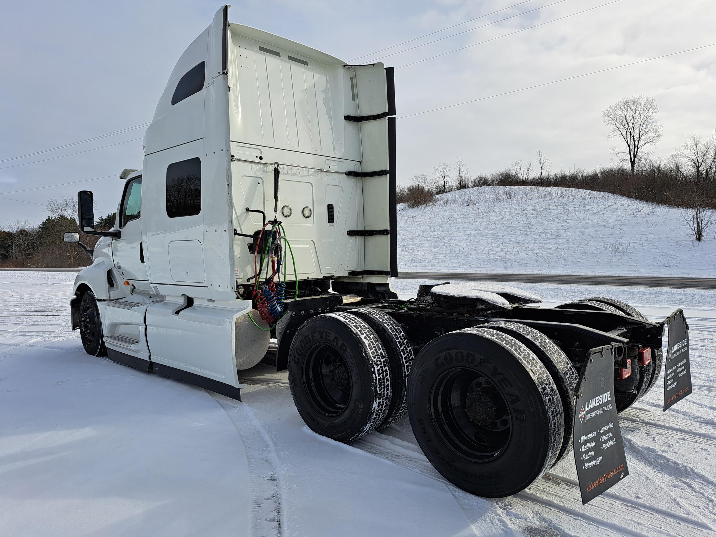 2020 INTERNATIONAL LT625 2020 INTERNATIONAL LT625 - image 4 of 6