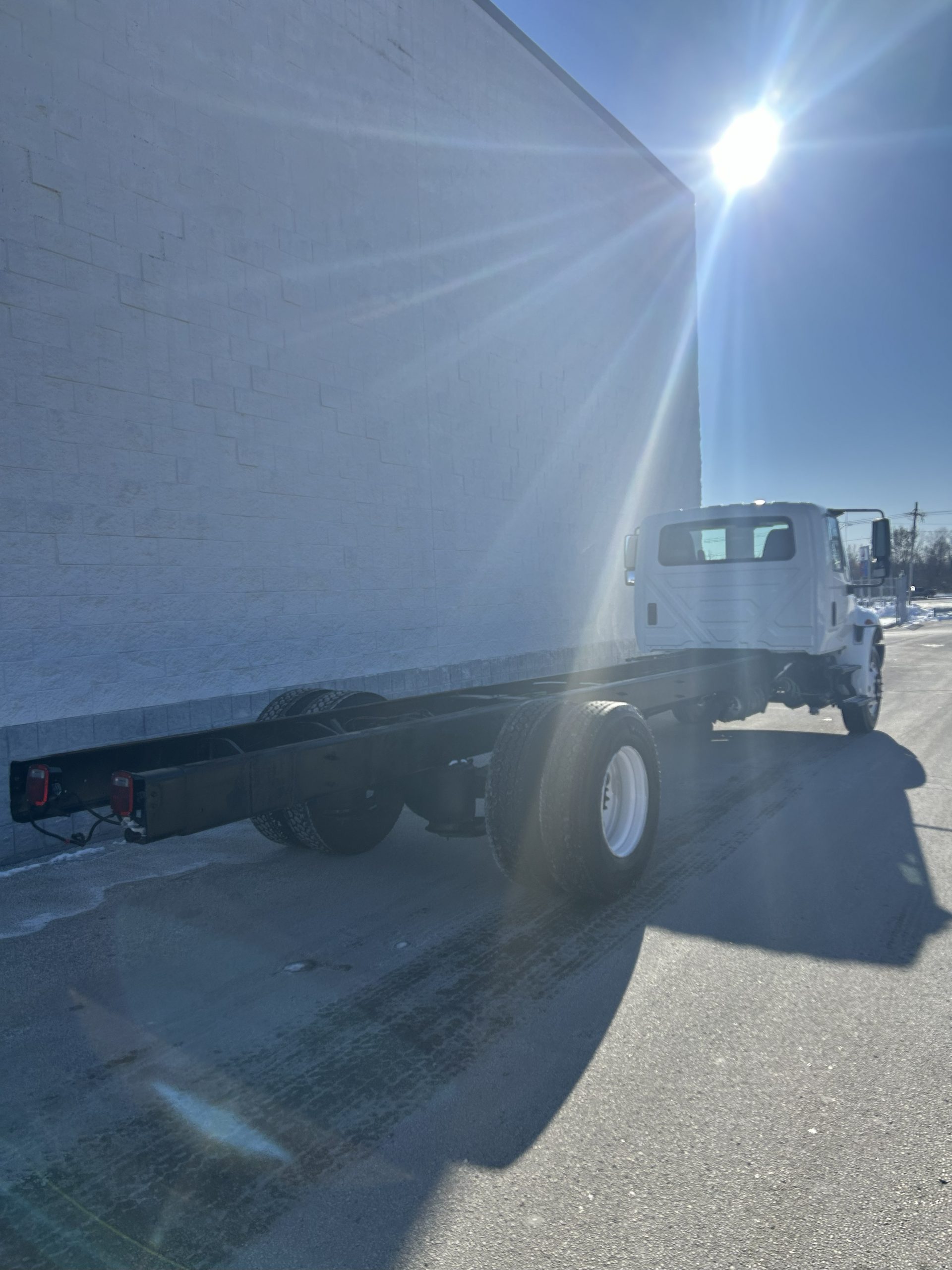 2018 International 4300 2018 International 4300 - image 6 of 6