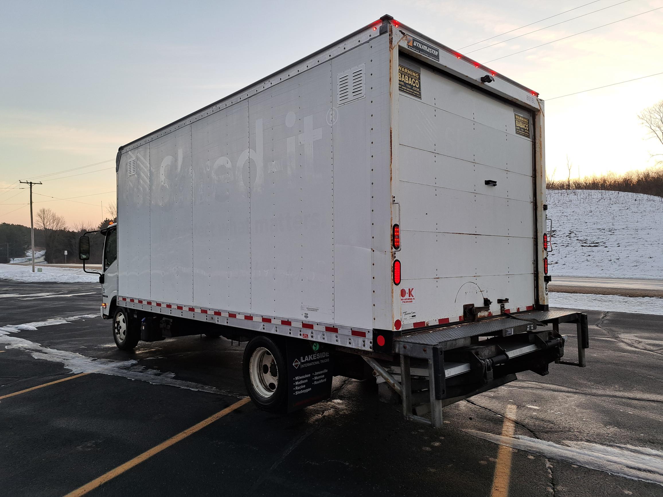 2019 ISUZU NRR - image 5 of 6