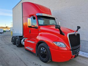 2024 INTERNATIONAL LT625 UT47027-01