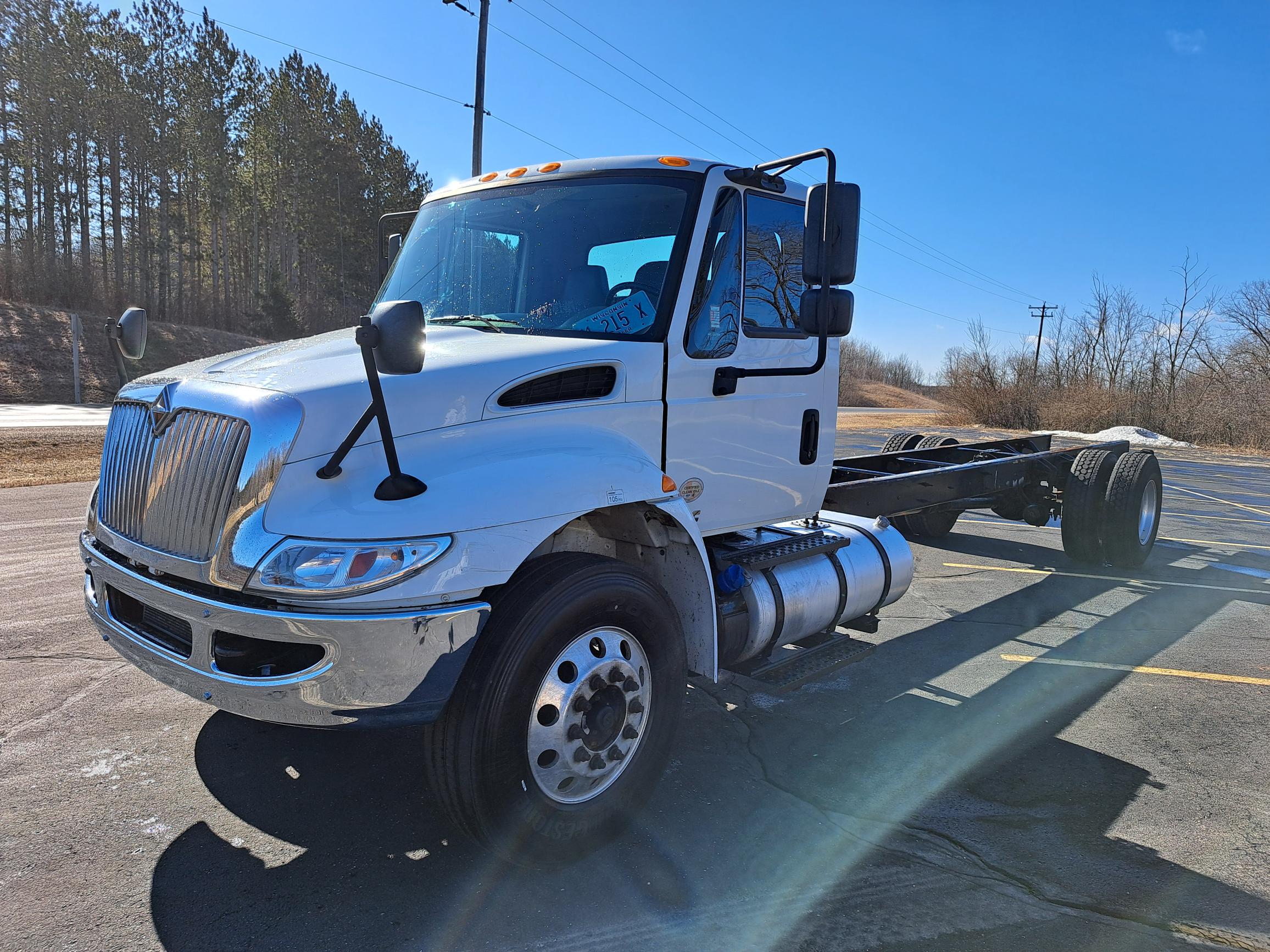 2019 INTERNATIONAL 4300 2019 INTERNATIONAL 4300 - image 3 of 6