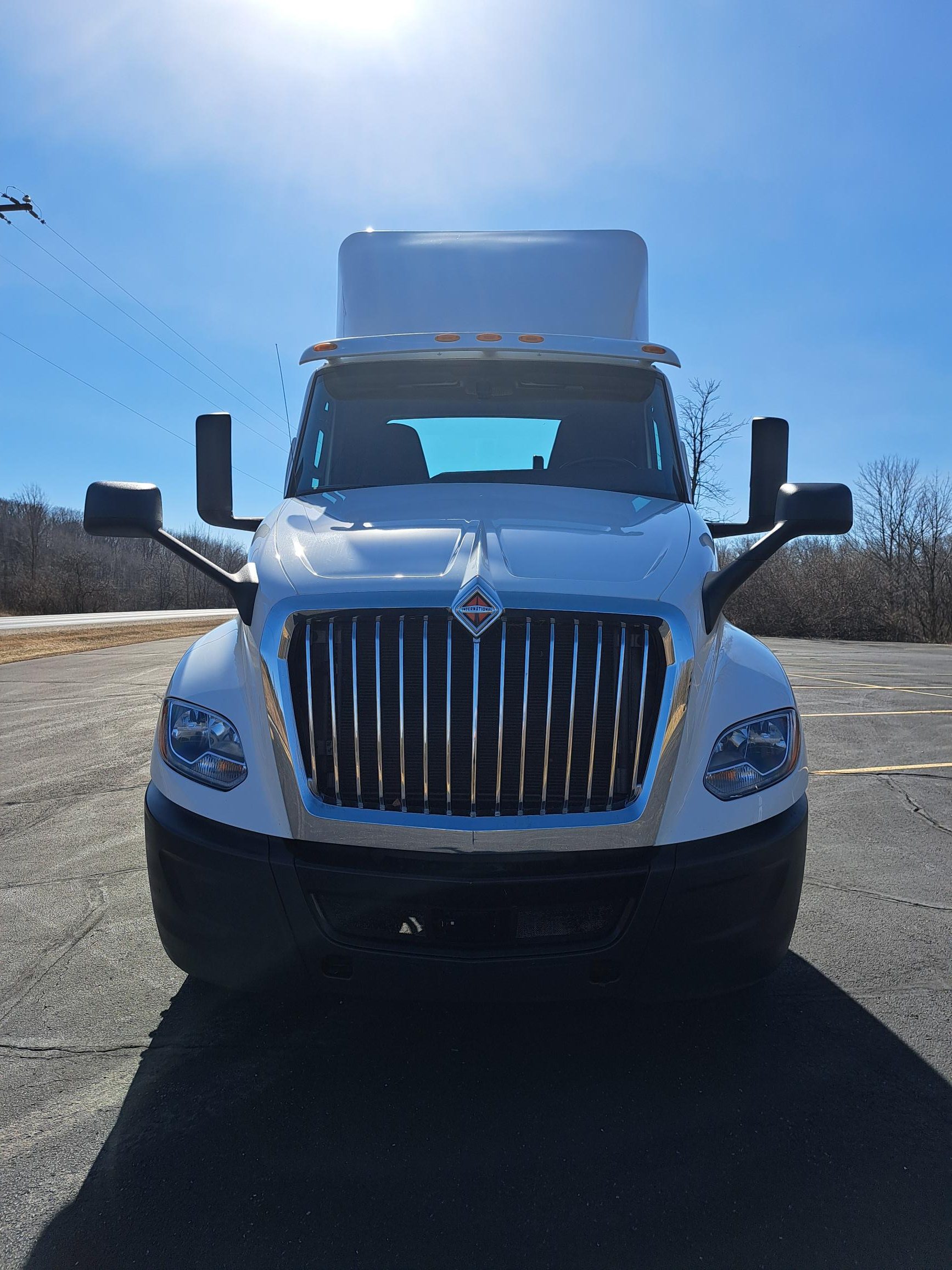 2019 INTERNATIONAL LT625 2019 INTERNATIONAL LT625 - image 5 of 6