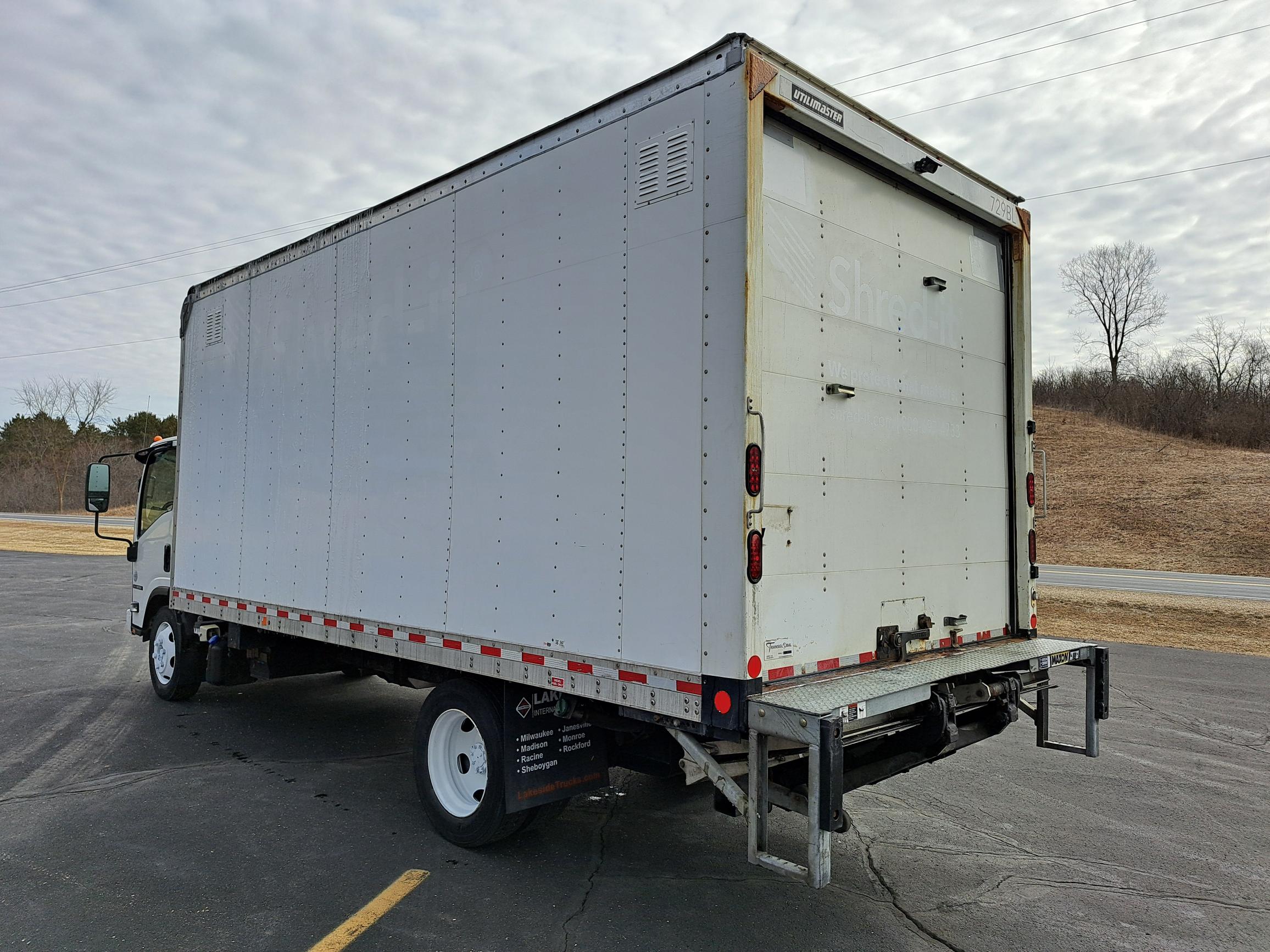 2018 Isuzu NRR 2018 Isuzu NRR - image 4 of 6