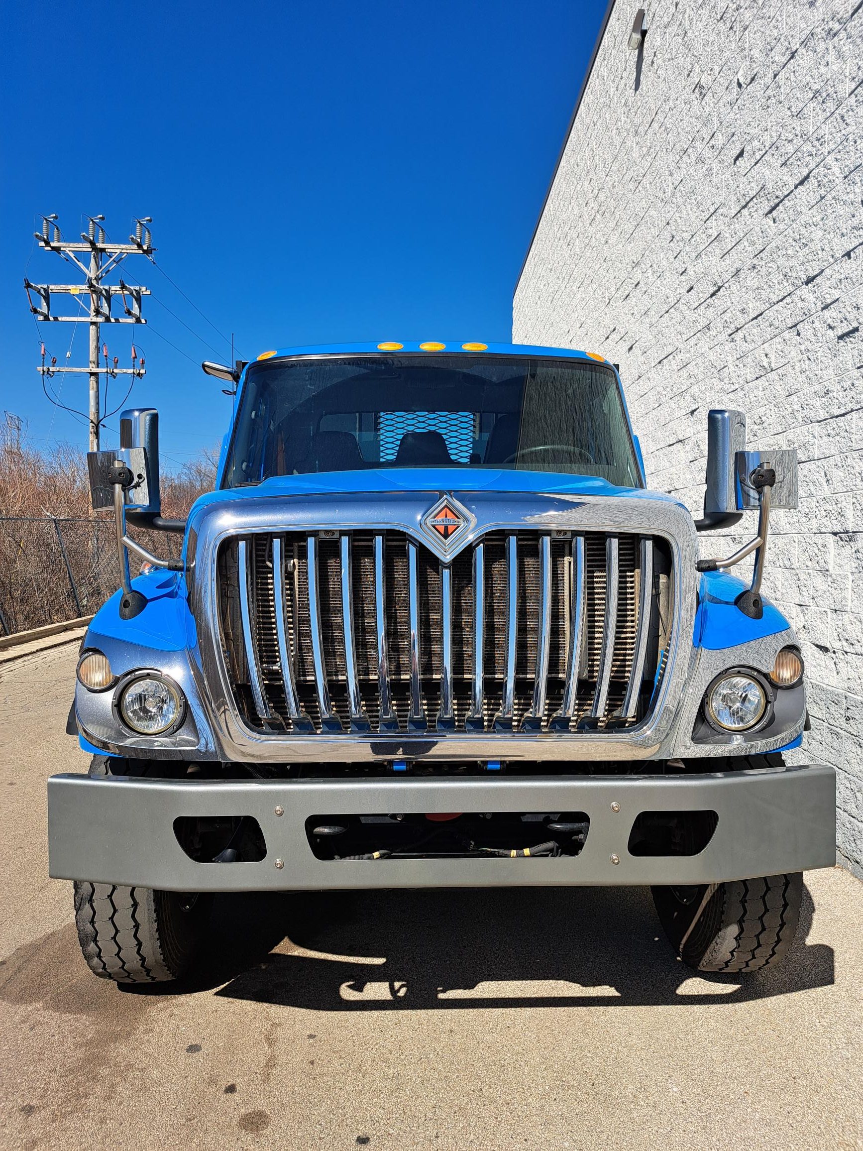 2020 International - image 5