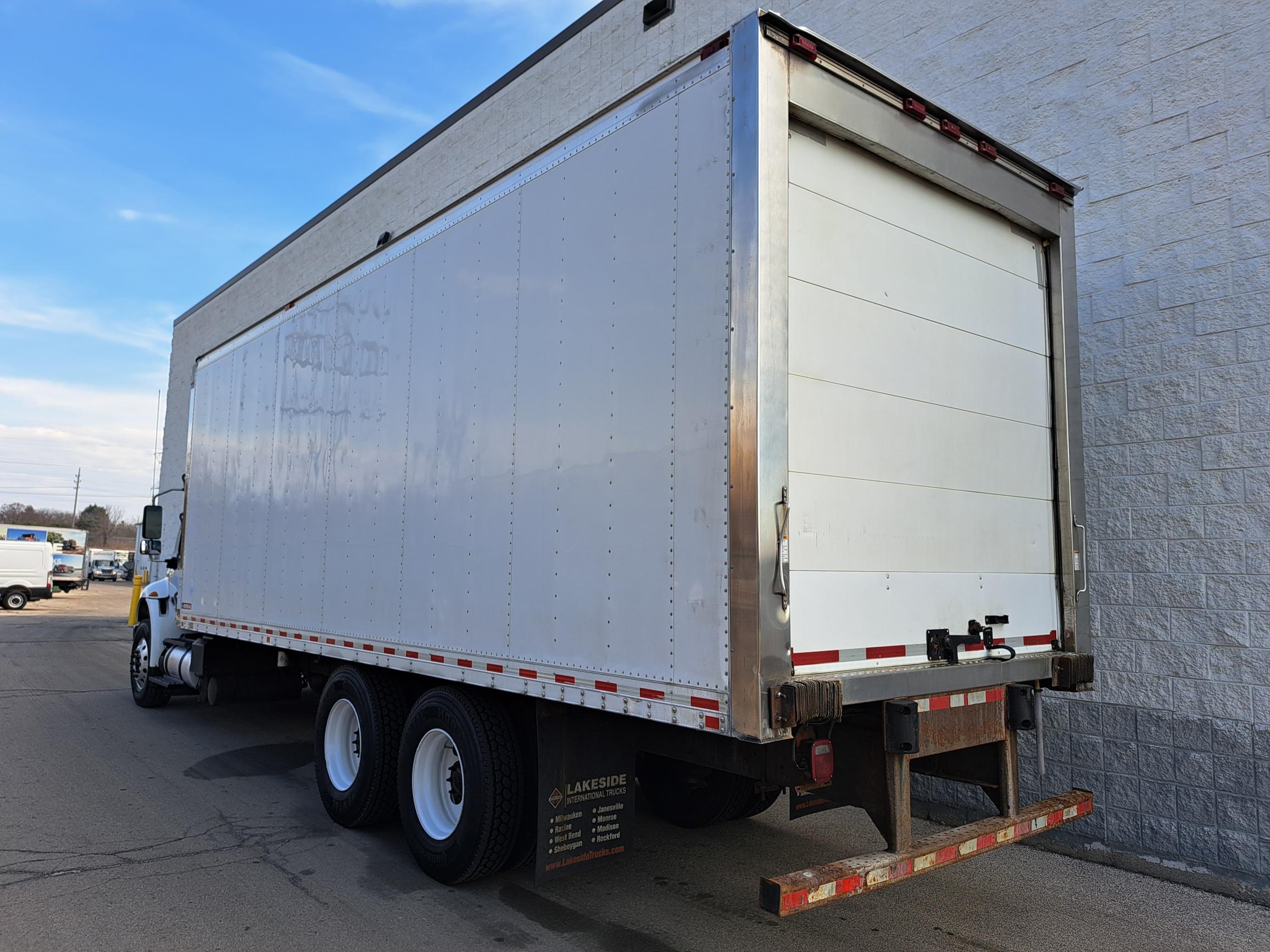 2020 International MV - image 4