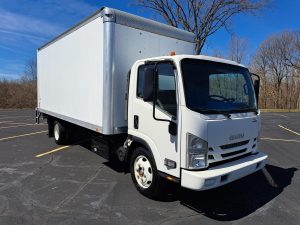 2019 ISUZU NRR UT18174-01