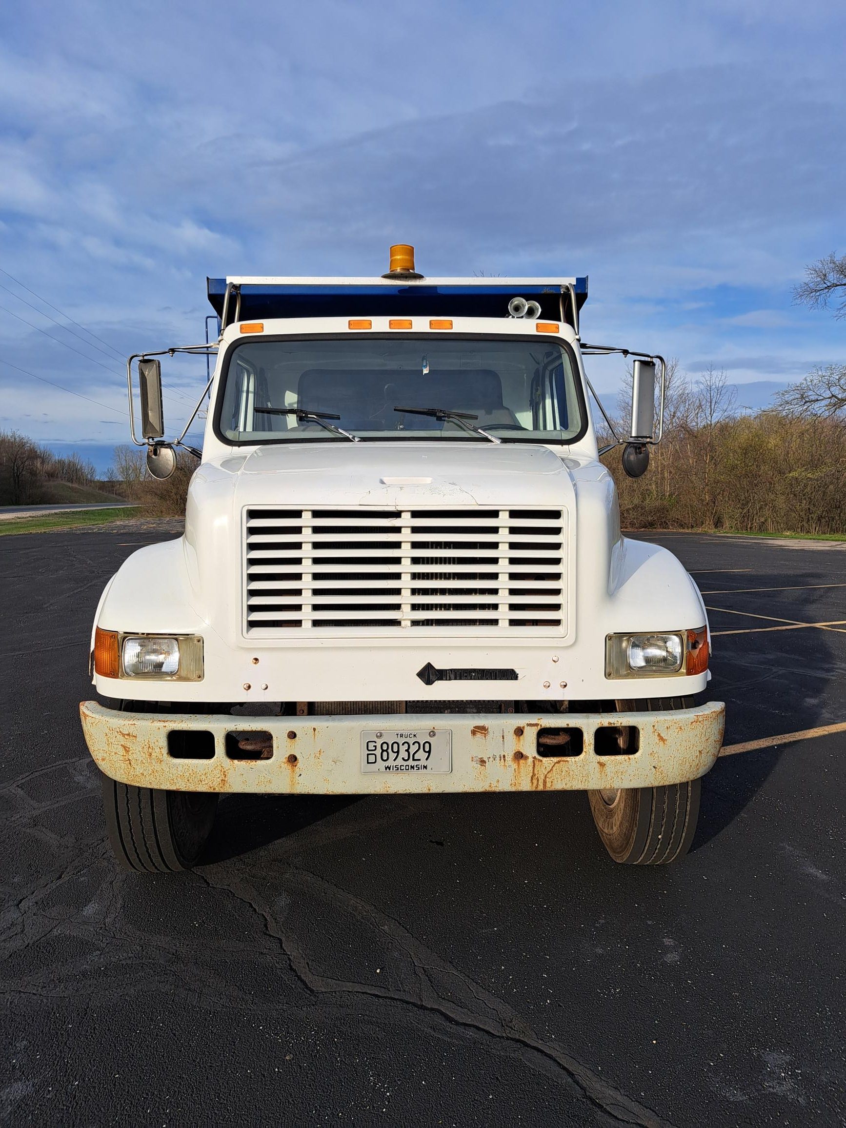 1998 INTERNATIONAL 4900 - image 5 of 6