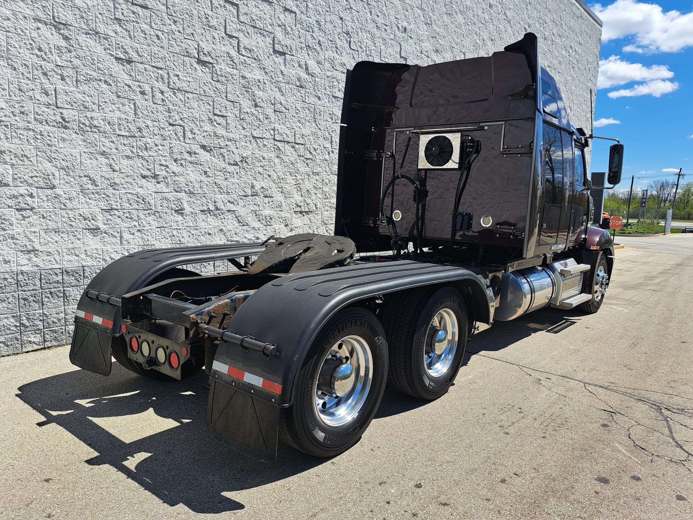 2020 Western Star 5700 - image 2 of 6