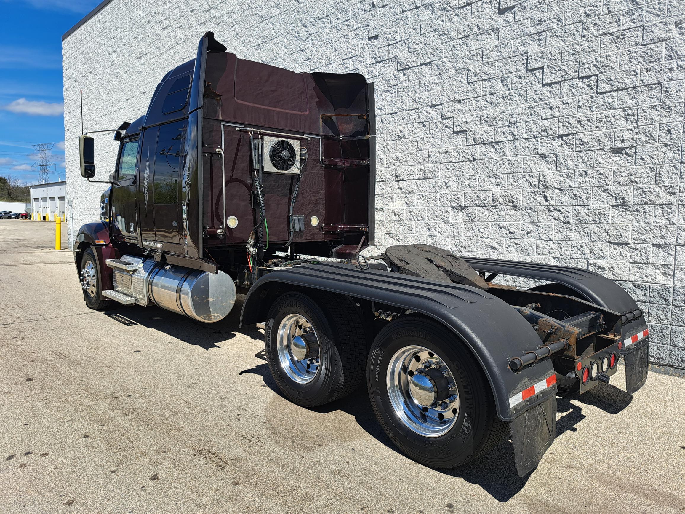 2020 Western Star 5700 - image 4 of 6