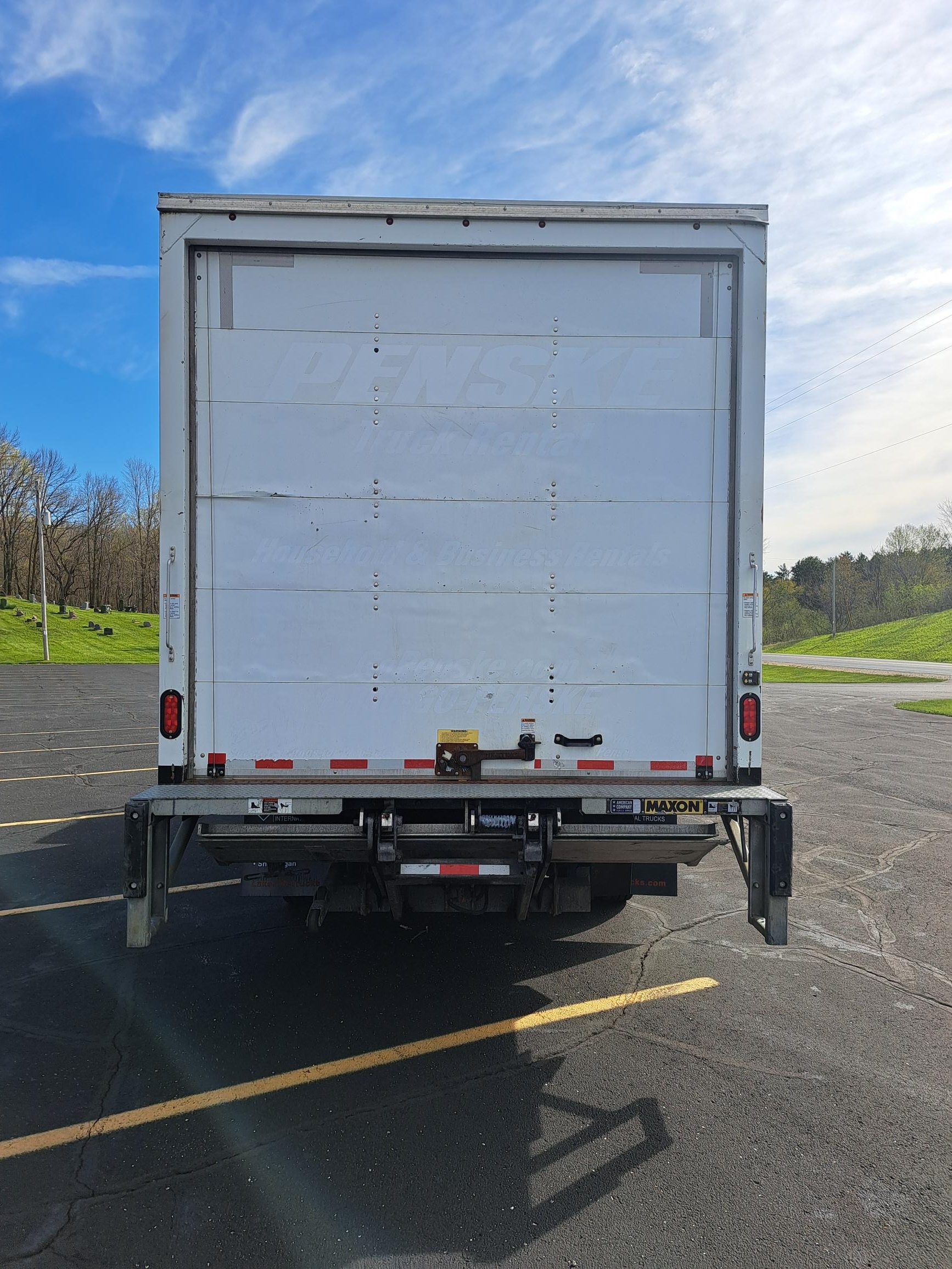 2021 Isuzu NPR - image 6 of 6