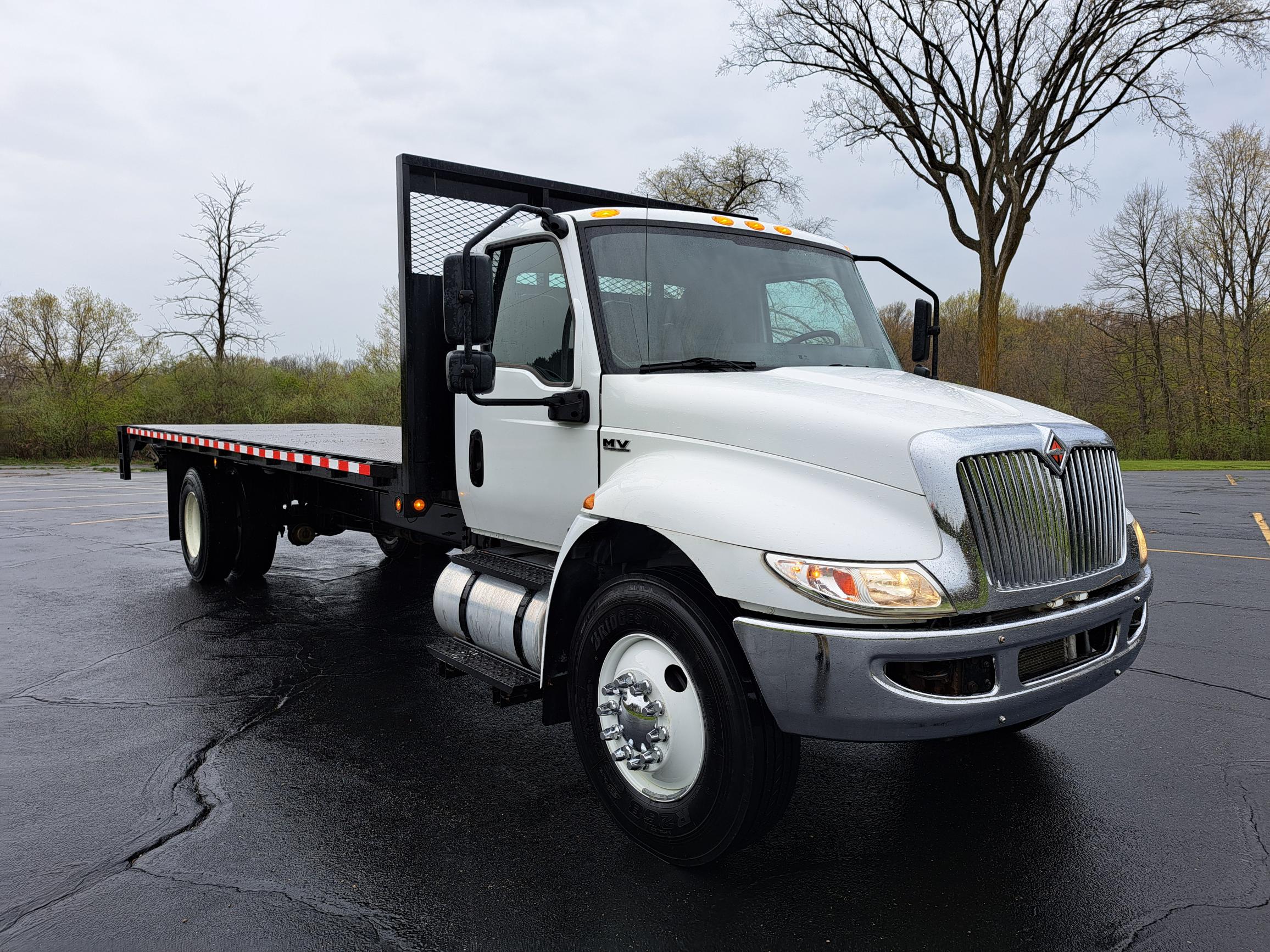 2020 INTERNATIONAL MV607 - image 1 of 6