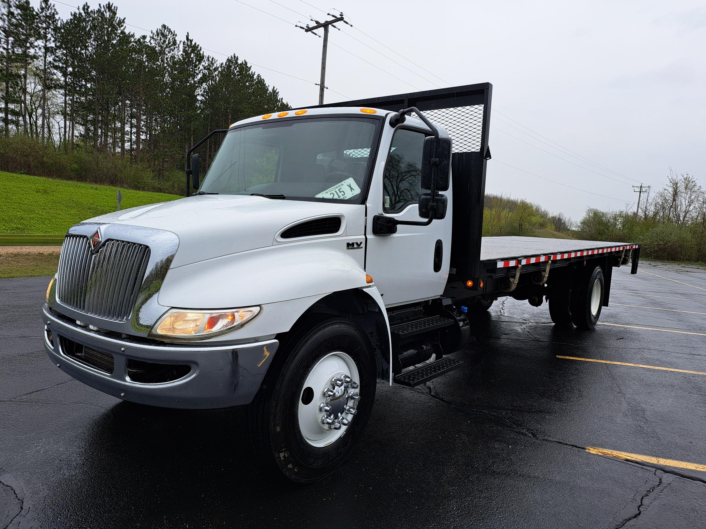 2020 INTERNATIONAL MV607 - image 3 of 6