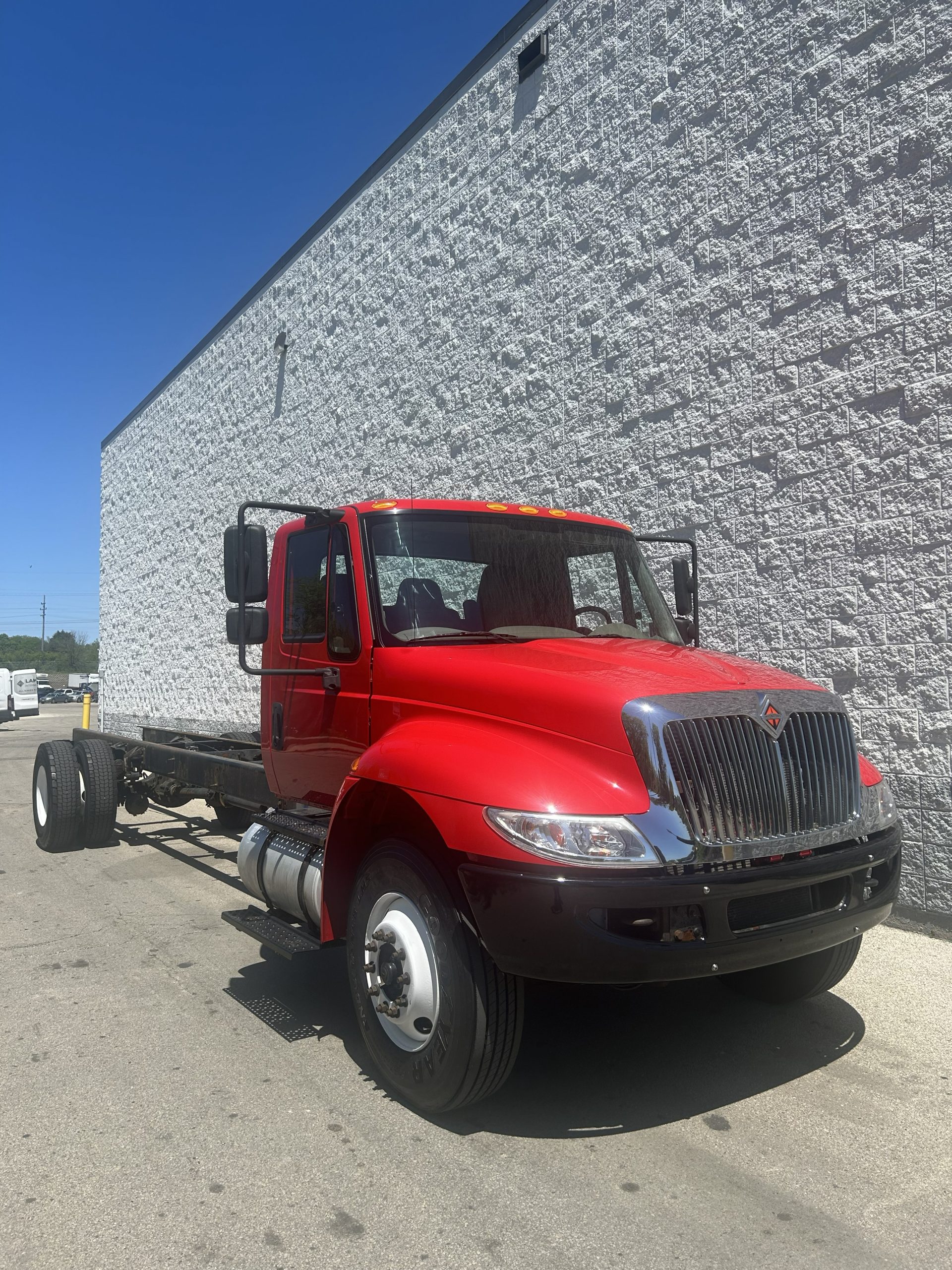 2019 INTERNATIONAL 4300 2019 INTERNATIONAL 4300 - image 1 of 6