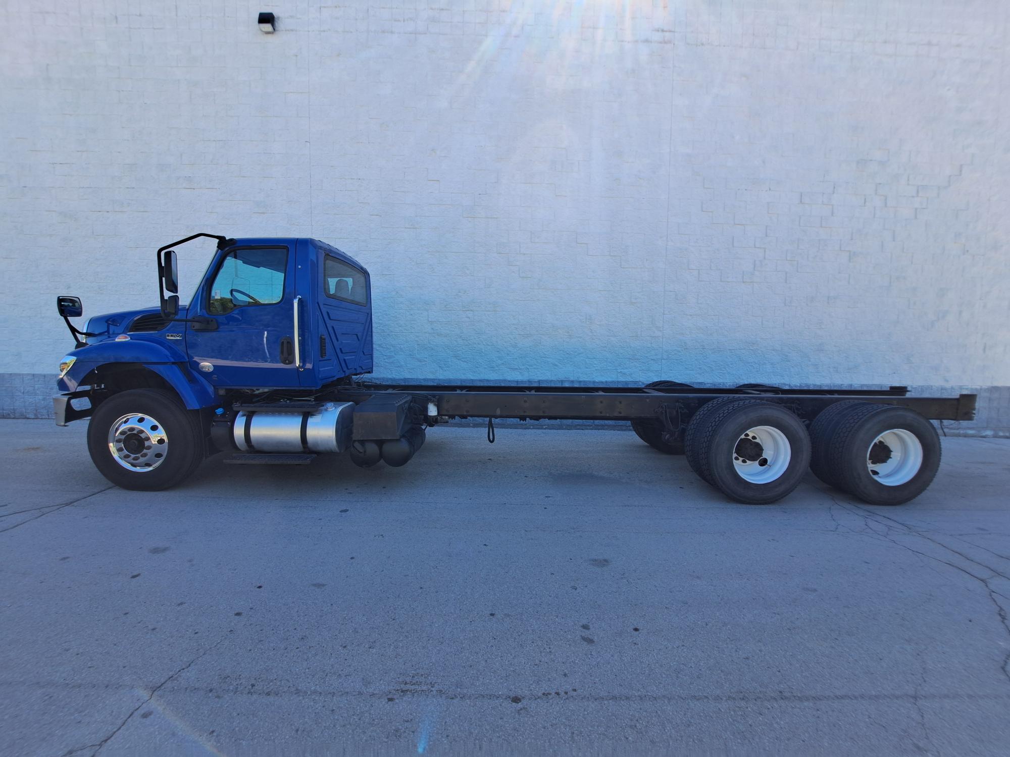 2019 INTERNATIONAL HV607 2019 INTERNATIONAL HV607 - image 5 of 6