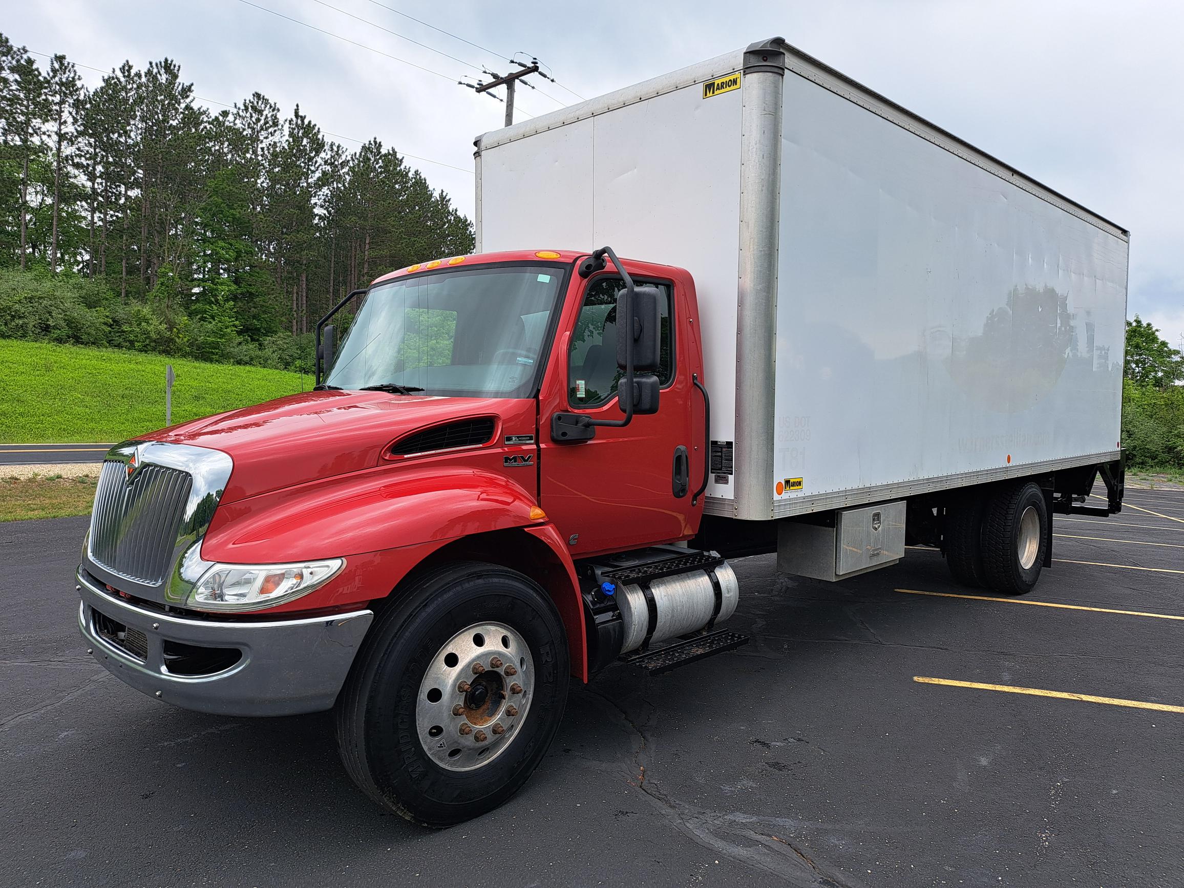 2020 INTERNATIONAL MV607 - image 3 of 6