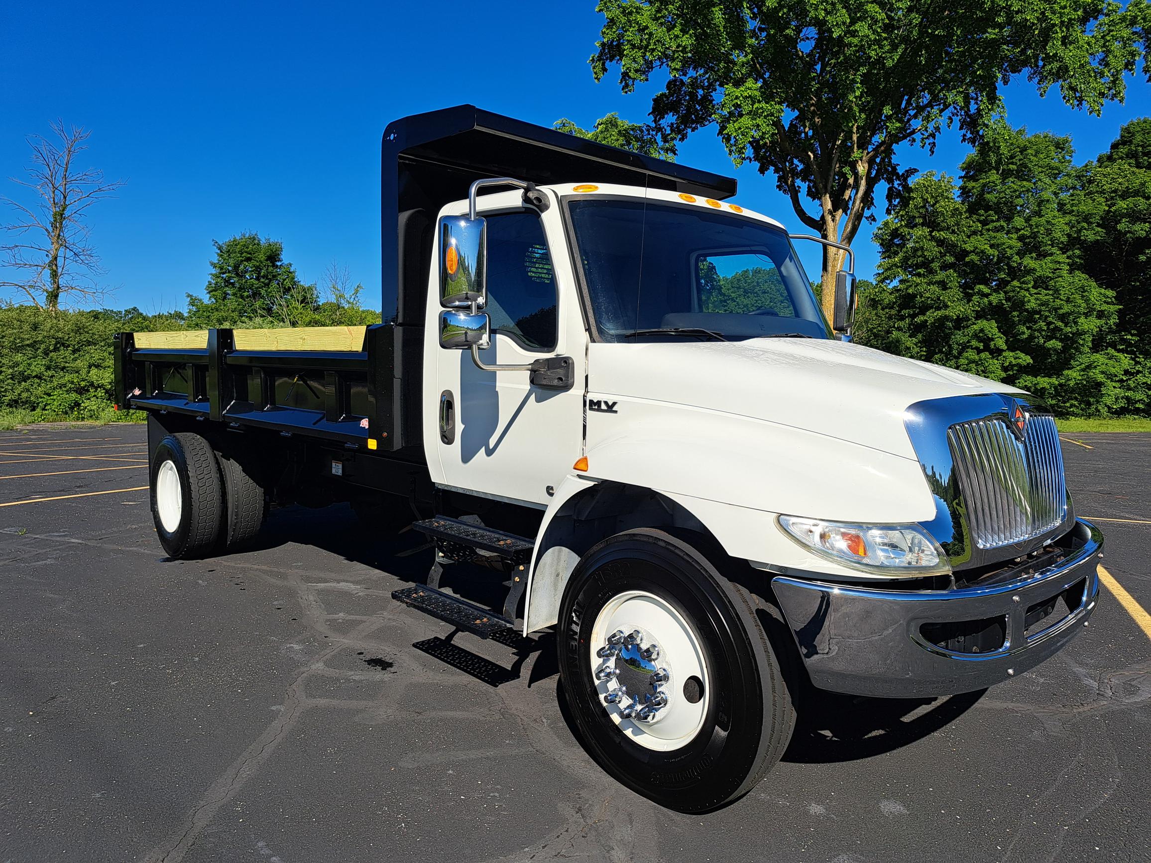 2019 INTERNATIONAL MV607 2019 INTERNATIONAL MV607 - image 1 of 6