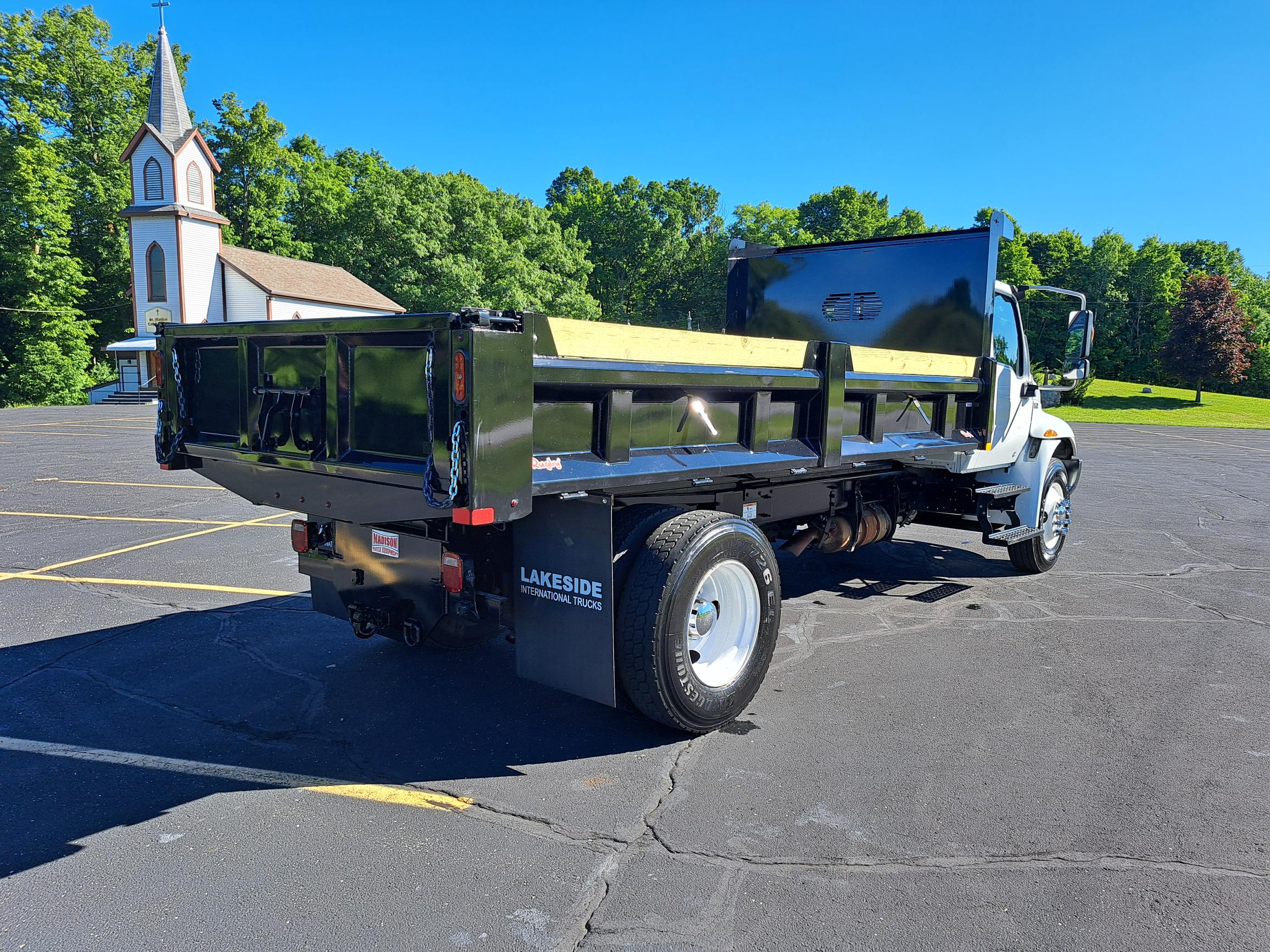 2019 INTERNATIONAL MV607 2019 INTERNATIONAL MV607 - image 2 of 6