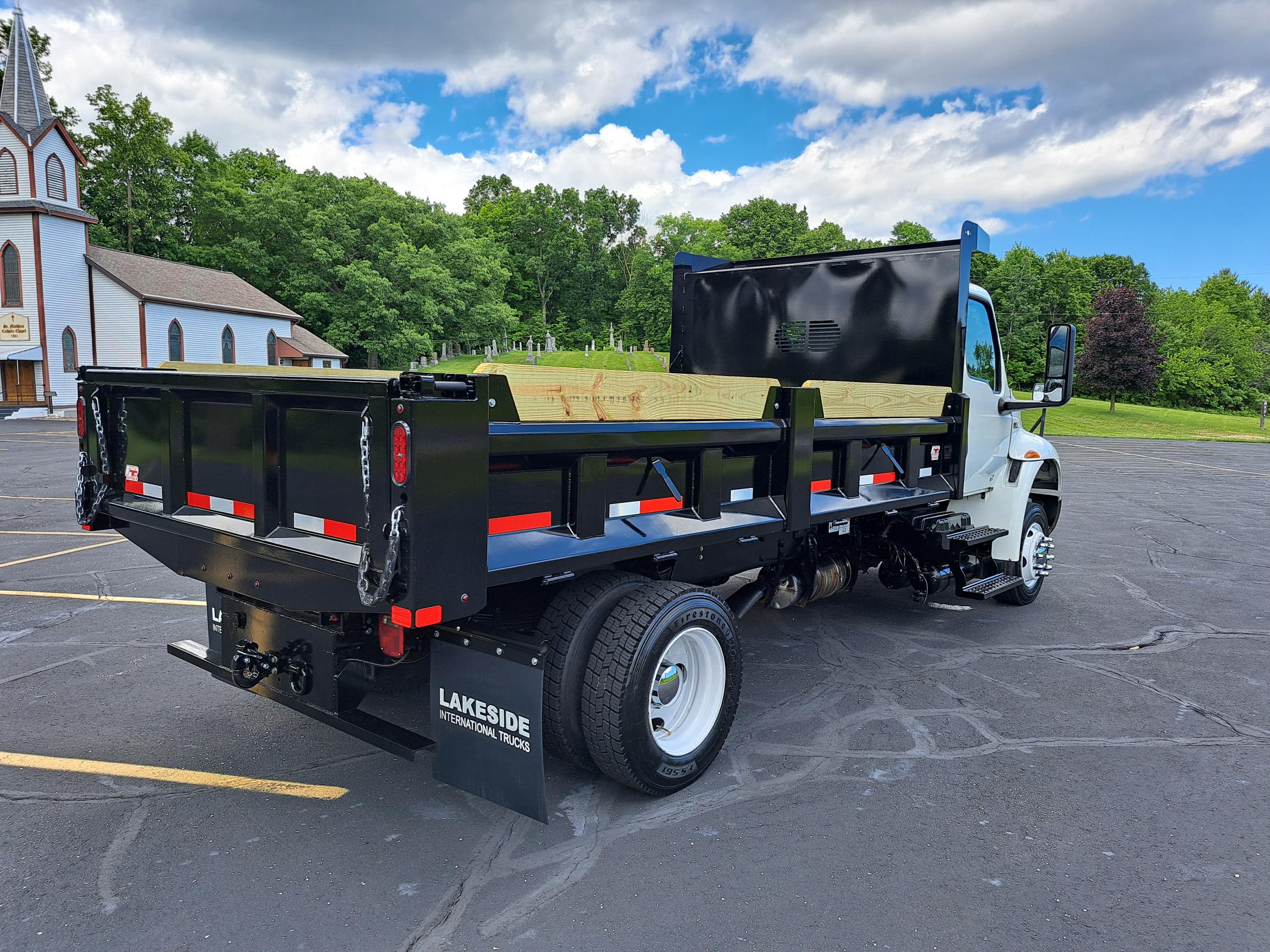 2021 INTERNATIONAL MV607 2021 INTERNATIONAL MV607 - image 2 of 6